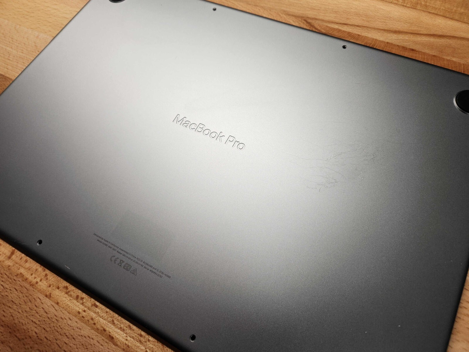 GENUINE APPLE MACBOOK PRO 16″ 2021 A2485 BOTTOM BASE COVER SPACE GRAY 923-06750