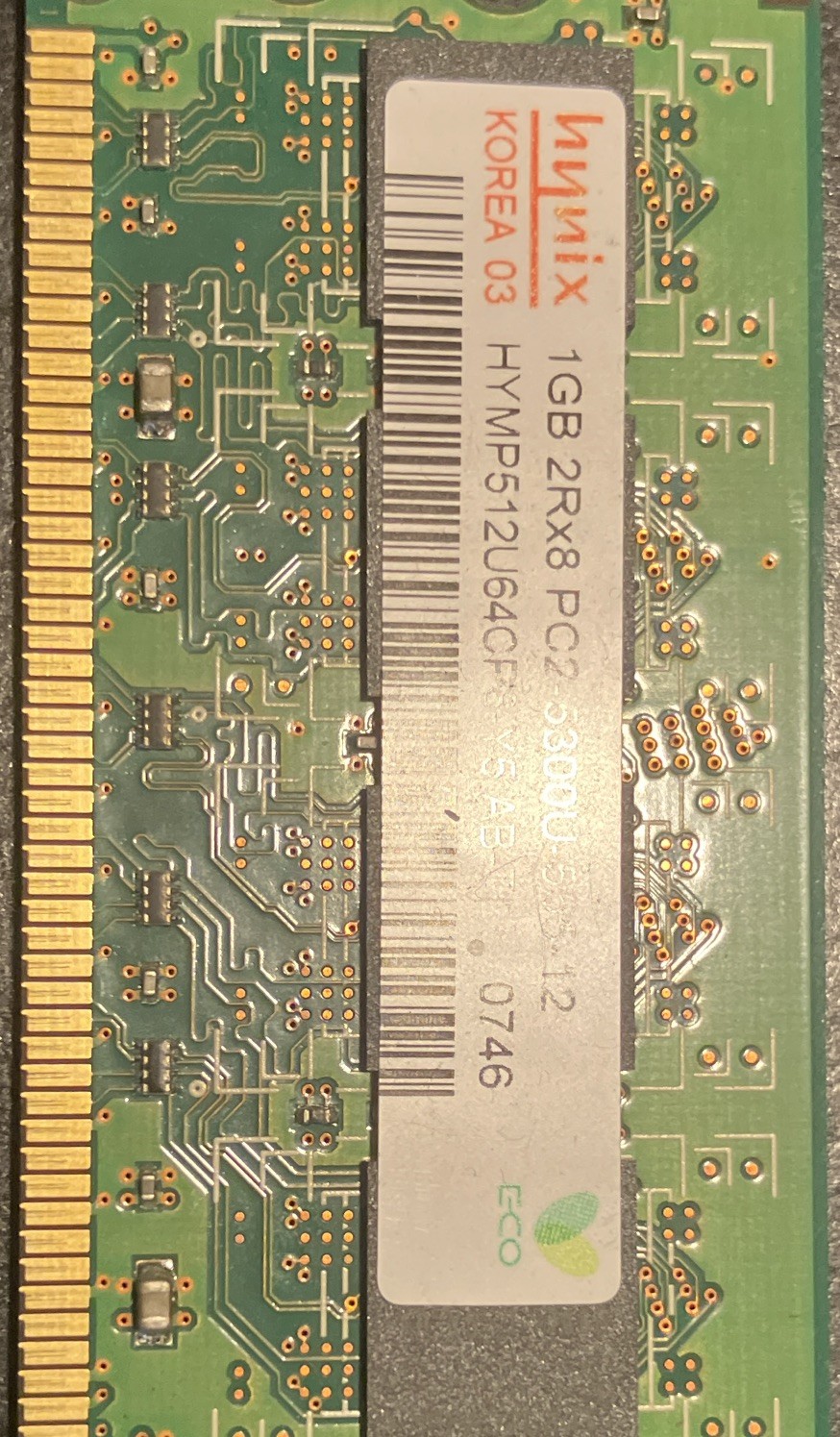 Hynix 1GB DDR2 PC2-5300U 240-Pin Unbuffered DIMM RAM HYMP512U64CP8-Y5