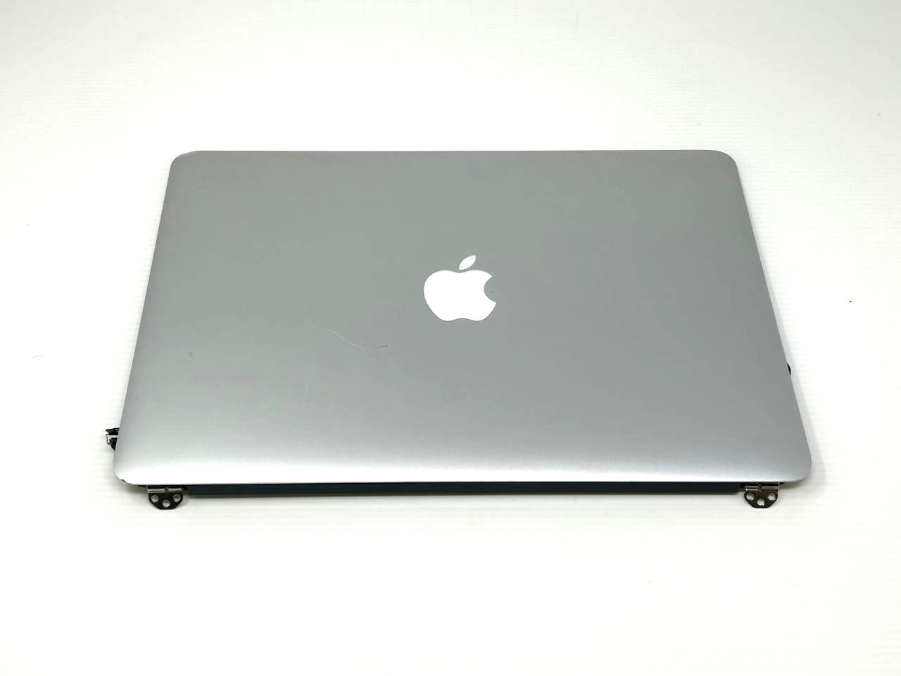 Apple MacBook Air A1466 EMC 2632 LCD Display 13.3″ Screen Display – SILVER