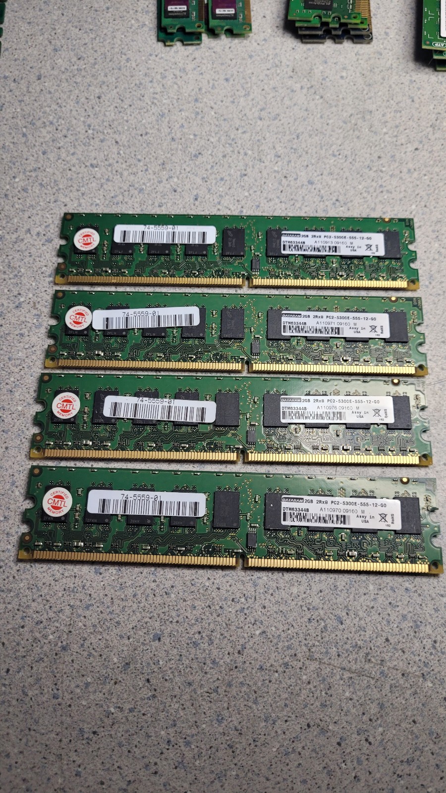 Dataram 2 GB PC2-5300U-555-12-E3 DIMM 667 MHz DDR2 SDRAM Memory (M378T5663QZ3 –