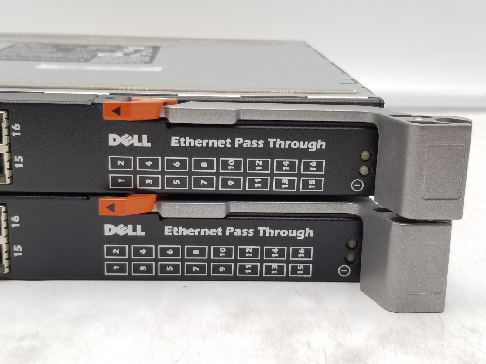 LOT OF (2) Dell 10G 16-Port Ethernet Pass Through Model 10g-ptm