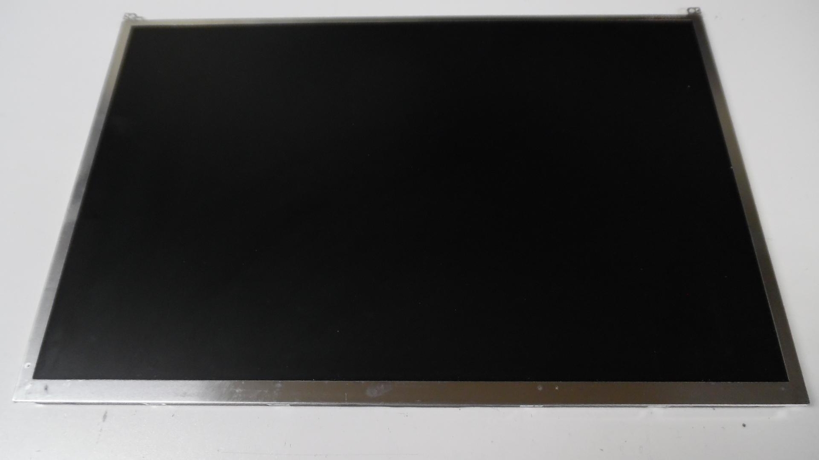 OEM 14.1″ Samsung WXGA 30-Pin 1280×800 LCD Panel – LTN141AT16-002 – Tested