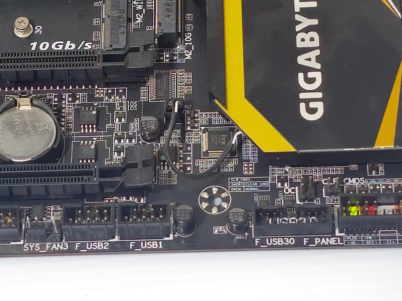 Gigabyte GA-X99-UD4 LGA2011-3 ATX Motherboard Intel X99 DDR4 USB 3.0