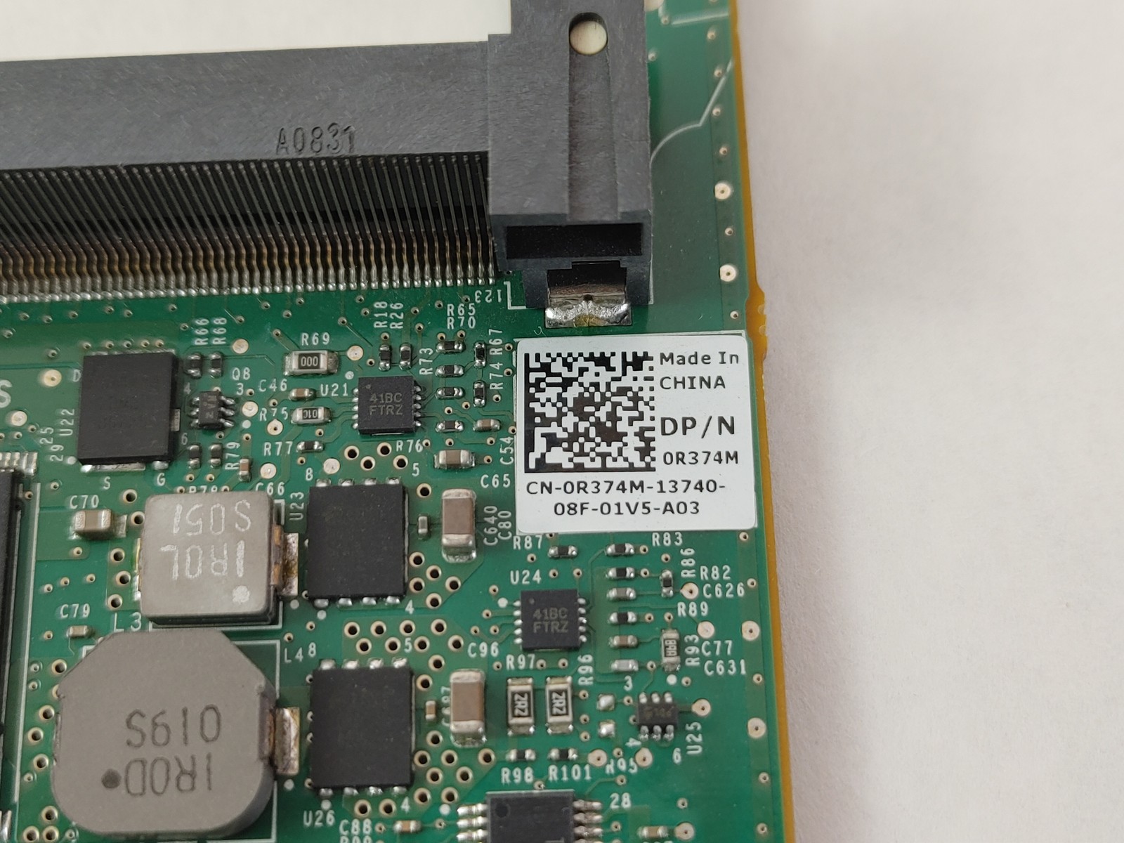 Dell R374M PowerEdge PERC H700 PCI Express x8 SAS RAID Card
