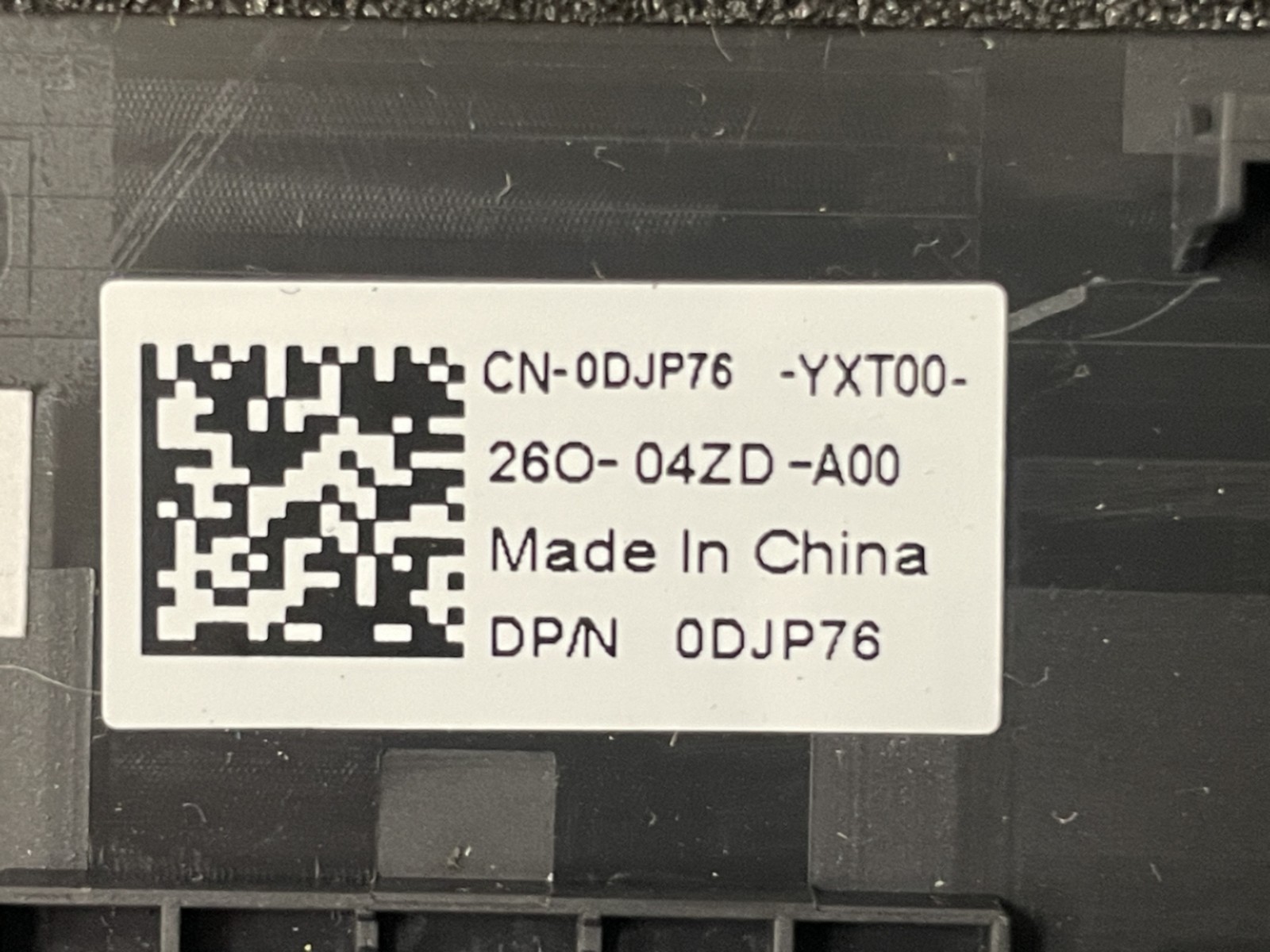 Dell Latitude 3520 Keyboard Palm Rest DJP76