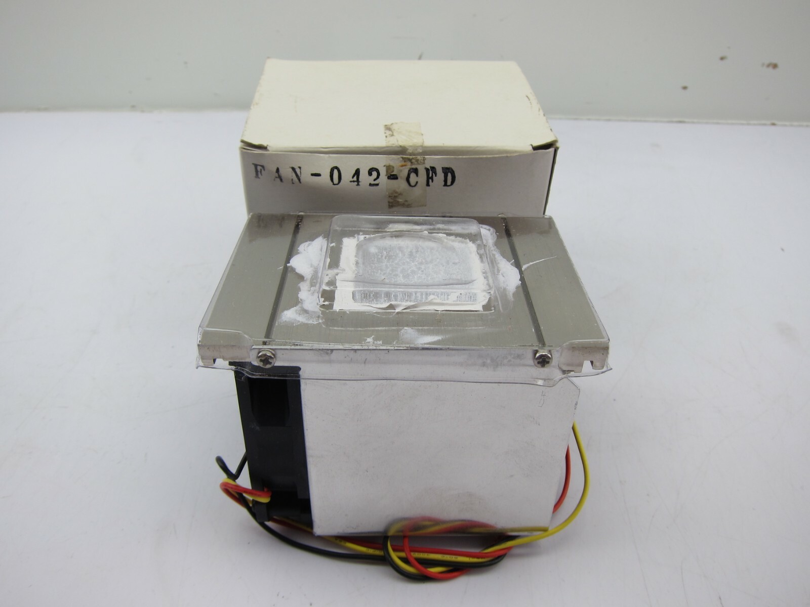 NEW SuperMicro Heatsink With Fan Model FAN-042-CF