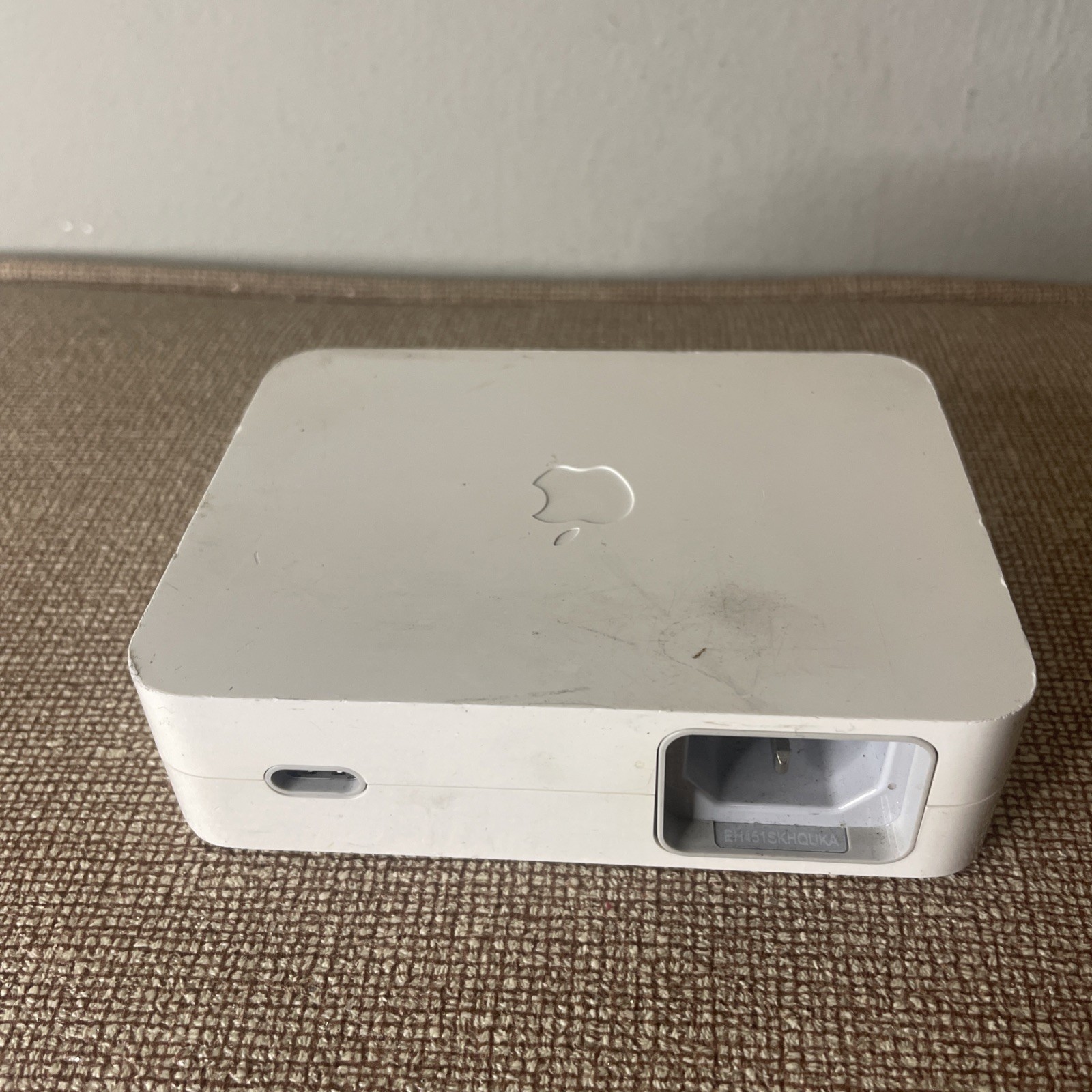 OEM Apple A1096 Cinema Display 65W Power Adapter Power Supply