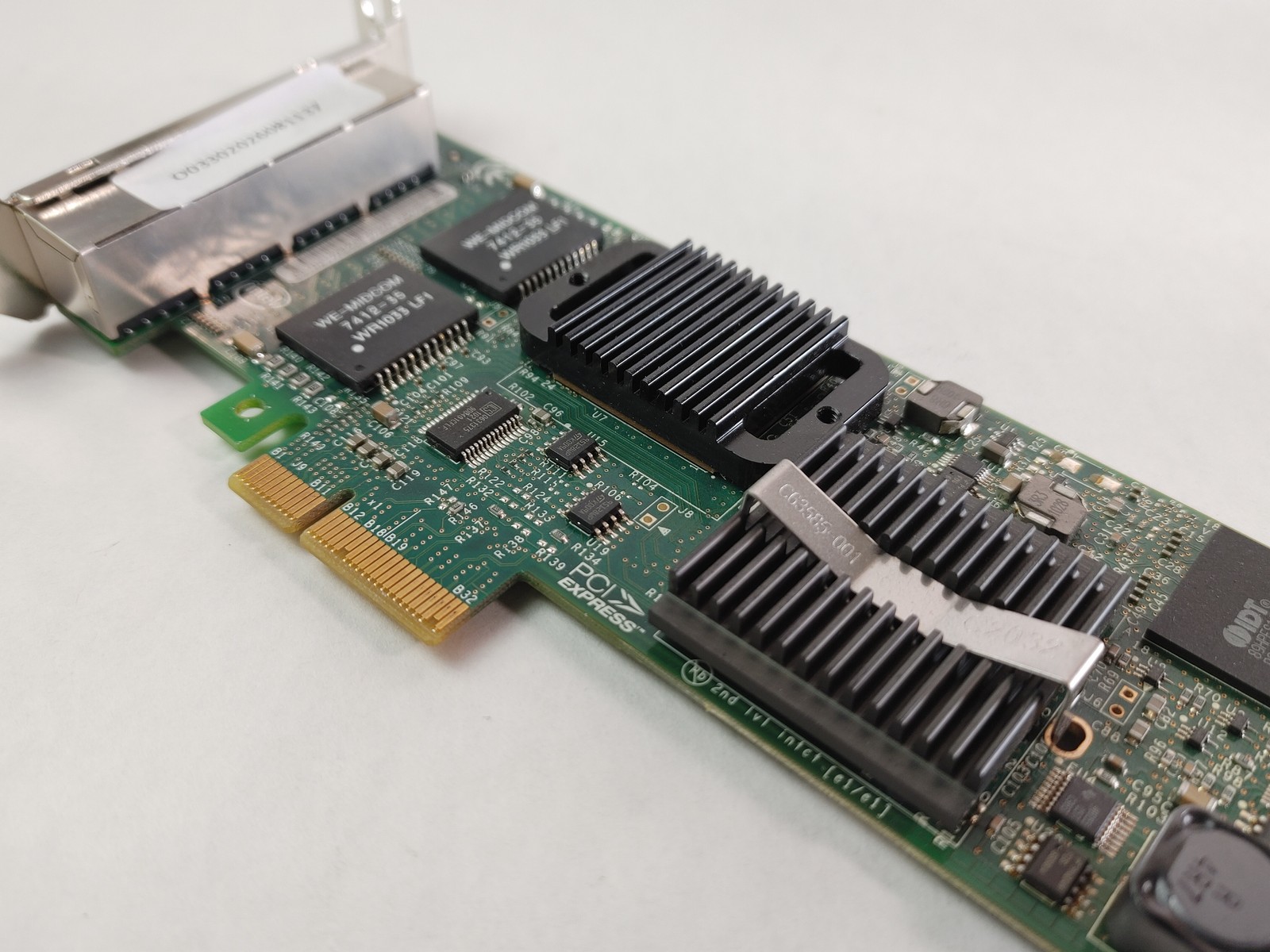 Intel PRO/1000 ET PCI-Express x4 Gigabit Ethernet Server Adapter E64750-004