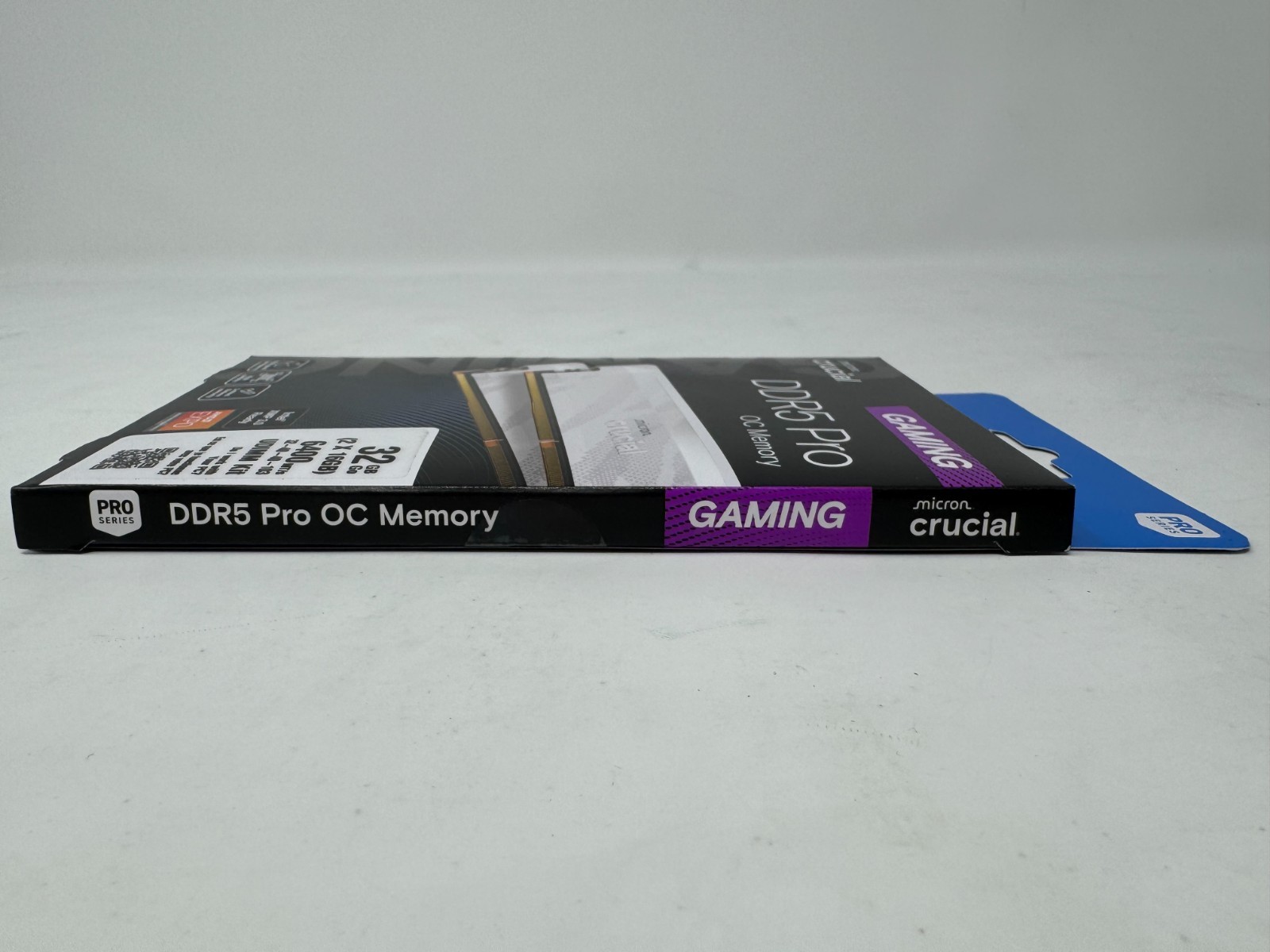 New Sealed Crucial Pro OC 32GB(2×16)DDR5-6400 XMP CL32 Desktop RAM Memory White