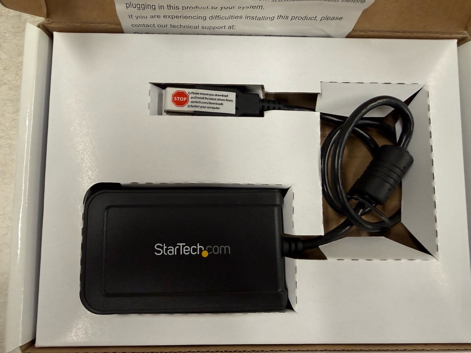 StarTech.com USB to VGA Multi Monitor External Video Card Adapter USB2VGAE3