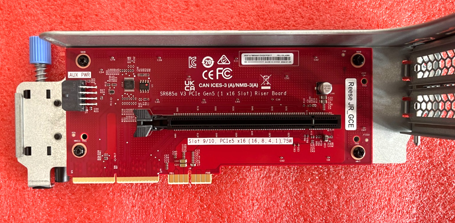 Lenovo ThinkSystem SR685a V3 PCIe Gen5 x16 FHHL Riser Board FRU 03LA689 AI NICs