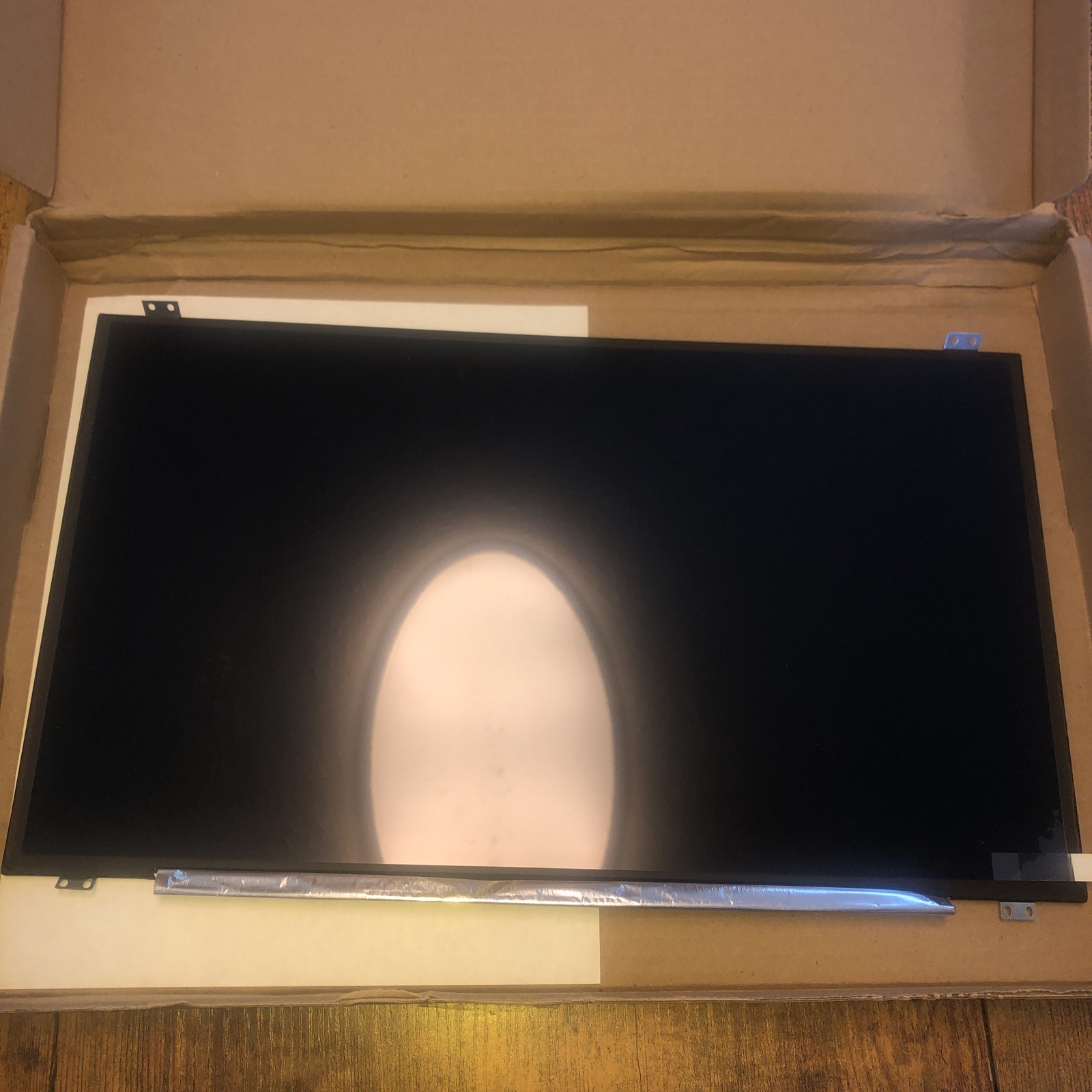 N173FGA-E34 Non-Touch Led Lcd Screen 17.3″ HD+ 1600×900 30 Pin