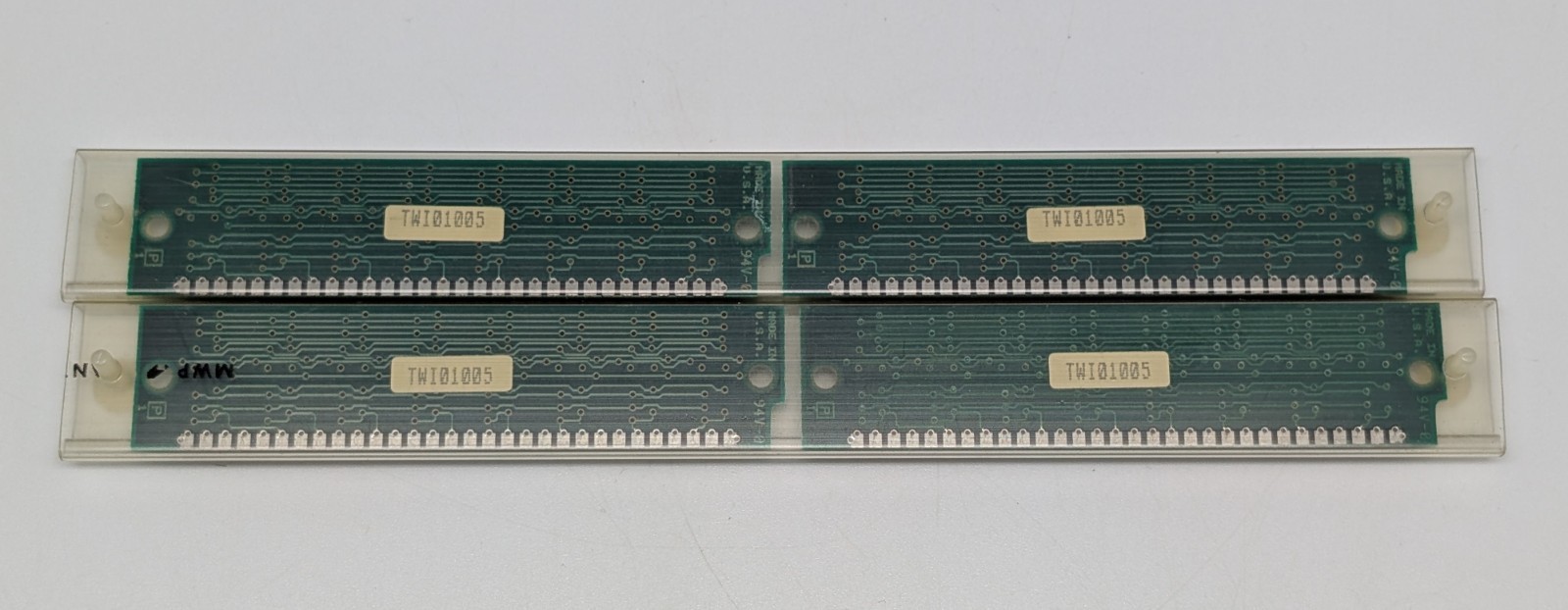 4 VTG Siemens West Germany HYB511000BJ-70 8 Chip FPM Ram UNTESTED – SEE DESC