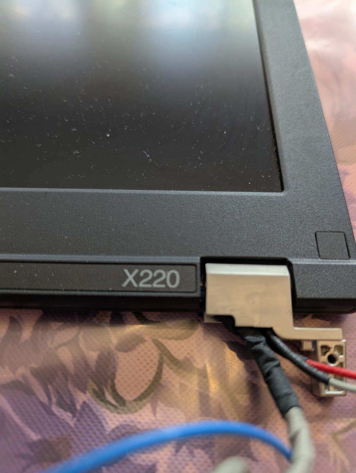 Lenovo ThinkPad X220 X220i 12.5″ Complete LCD assembly LVDS hinges cables