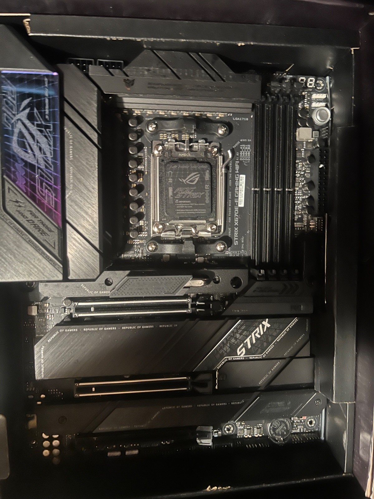 ASUS ROG Strix X670E-E Gaming WiFi AM5 ATX AMD Motherboard