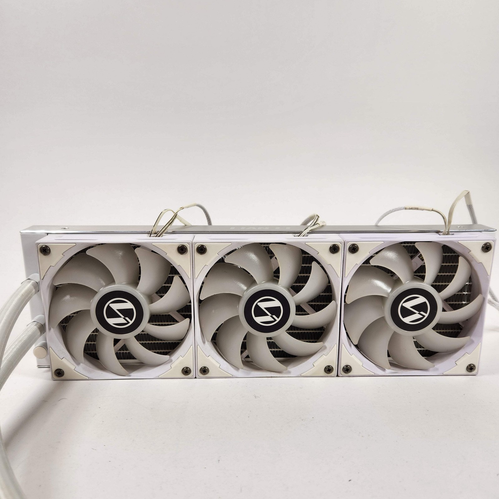 Lian Li Galahad AIO 360 White CPU COOLER For PC