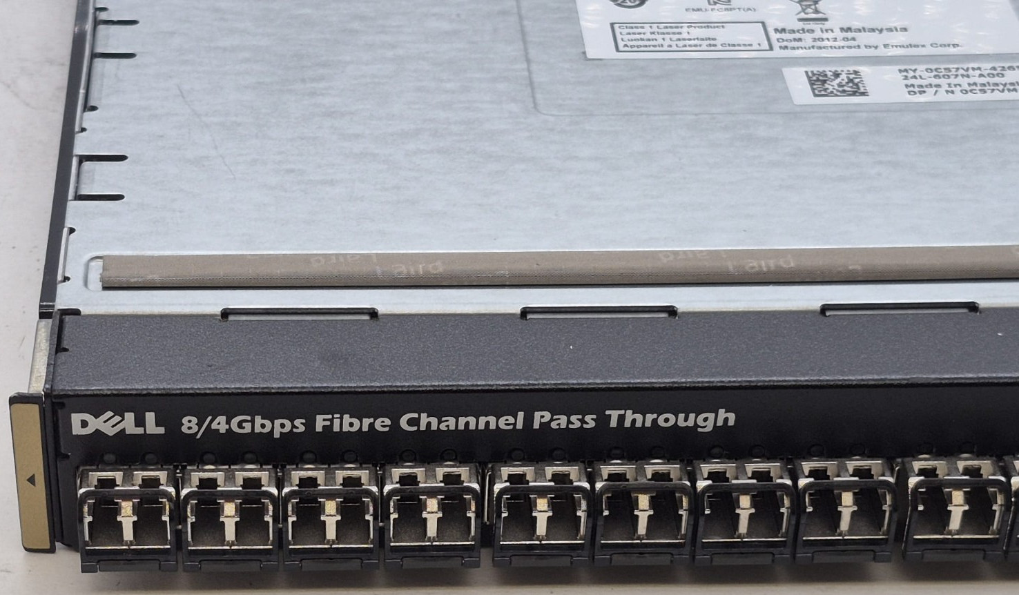 C57VM Dell M1000e 8/4Gbps 16 Port Fibre Channel Pass Through Module