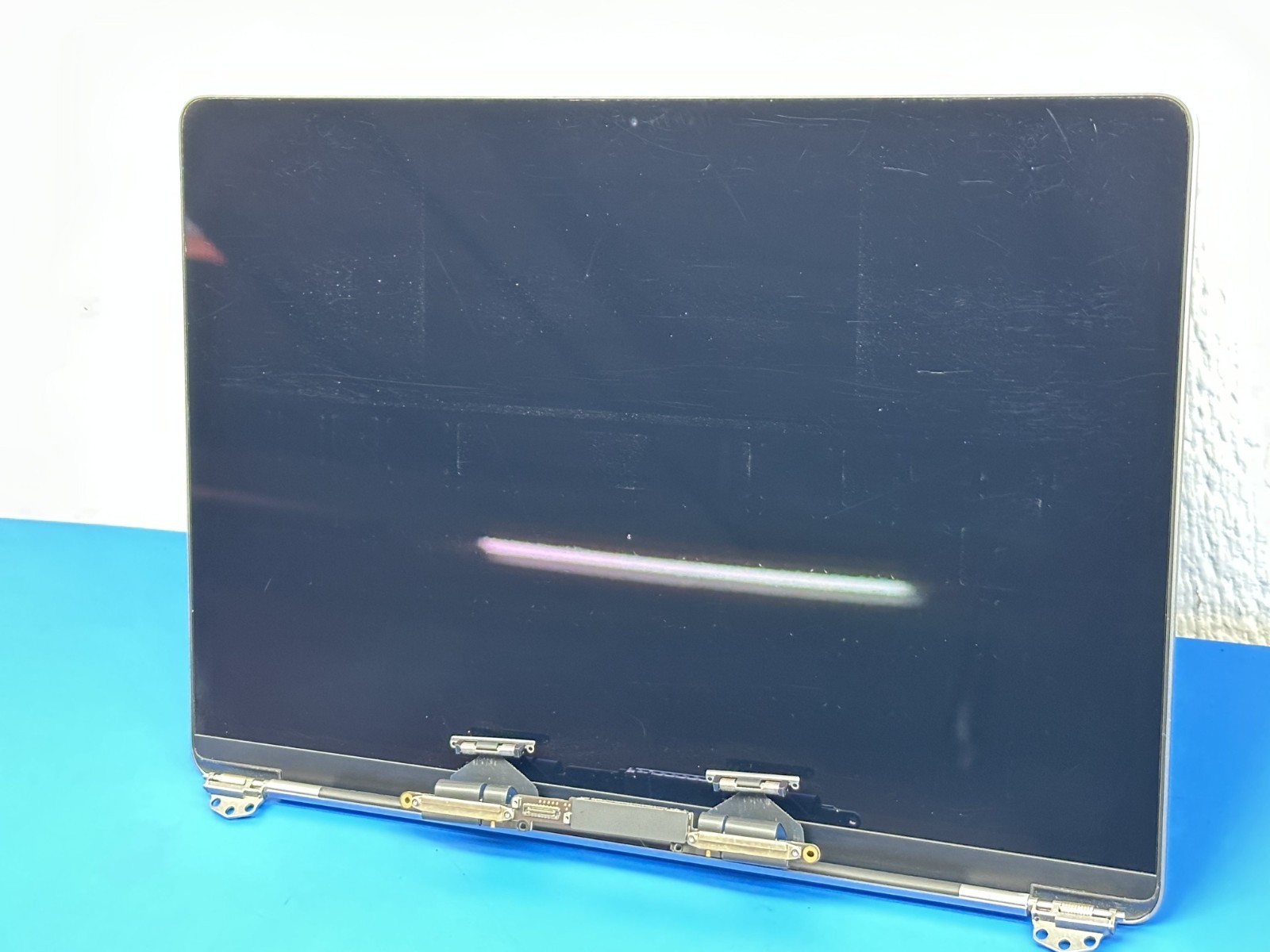 A2338 LCD Screen Display MacBook Pro 13″ M1 2020 M2 2022 Gray – Grade C
