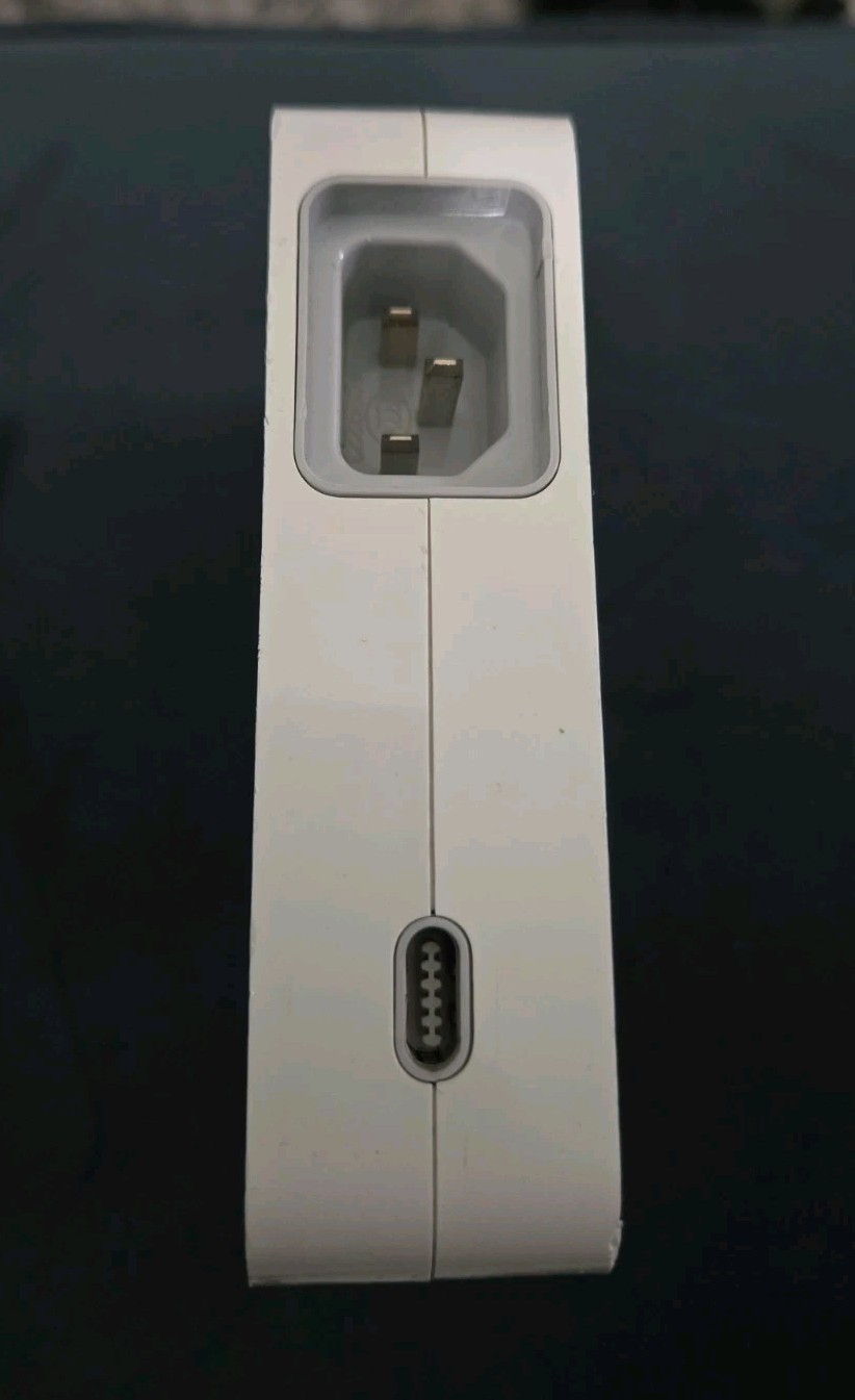 Original APPLE HD Cinema Display 65W Power Adapter Power Supply A1096 NO CORD