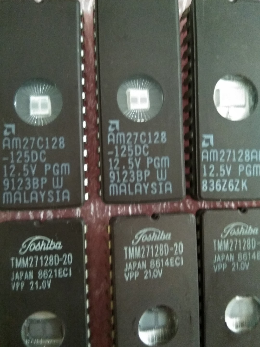 AMD/Intel/ST/Hitachi eprom 128K DIP28 Lot of 4 pcs