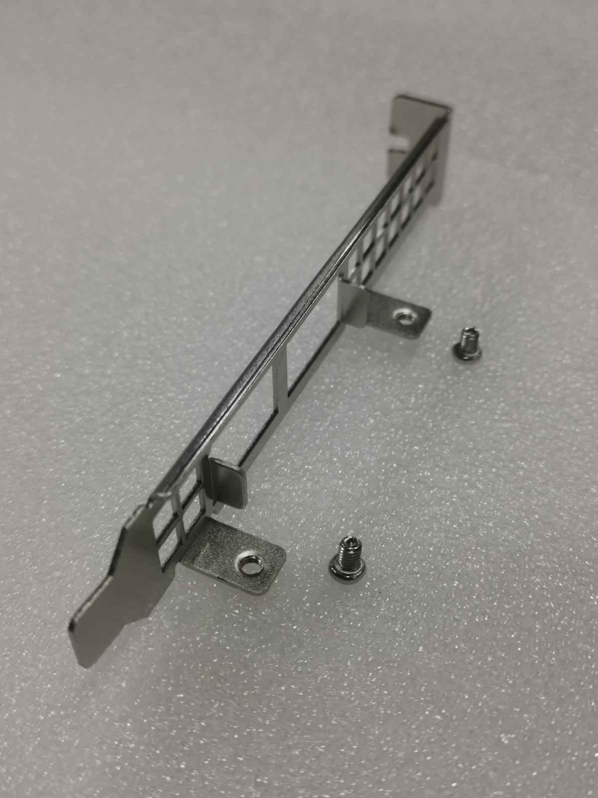 50PC Supermicro Full height bracket Bracket Blech AOC-STG-i2T X540-AT2 Rev 2.01