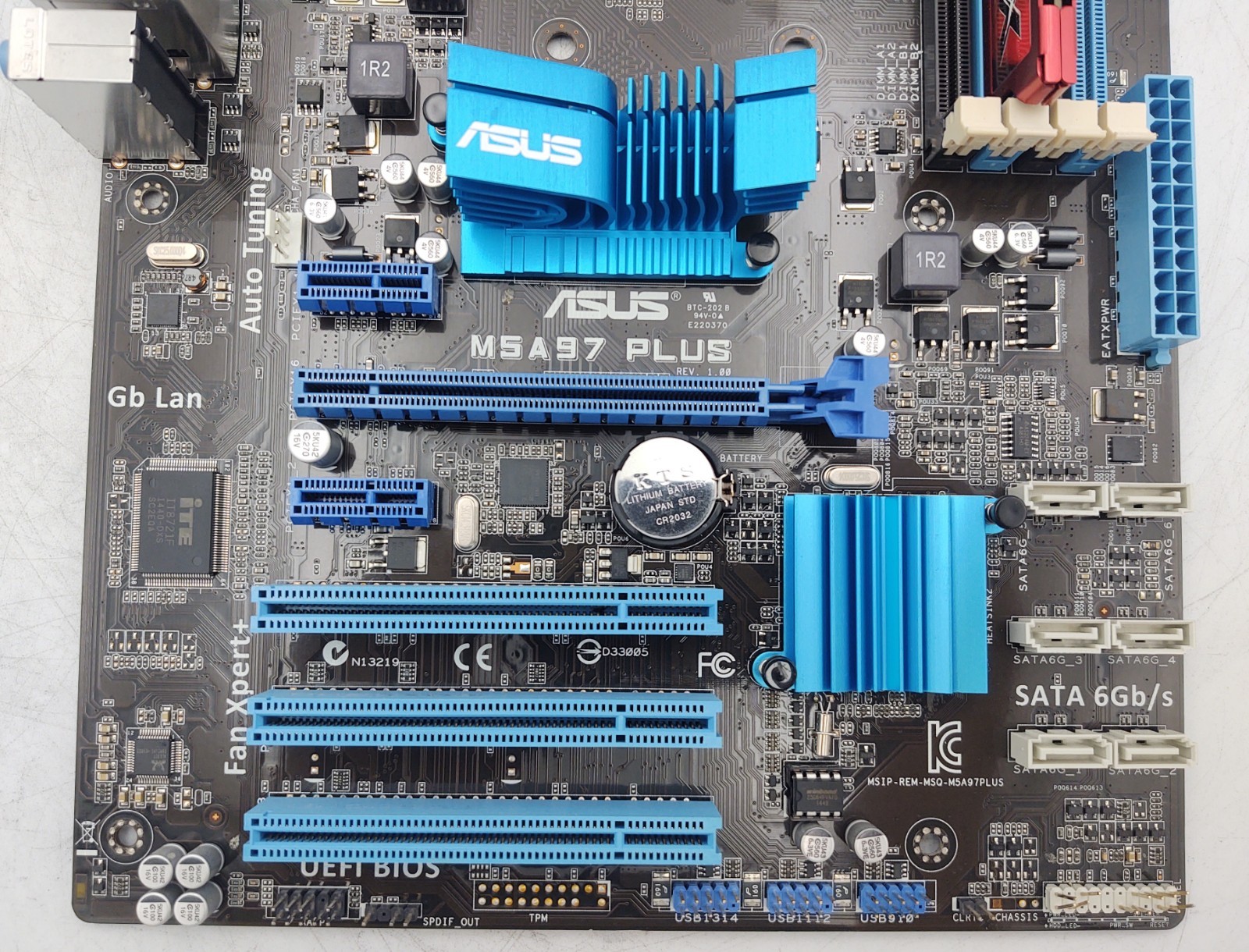 ASUS M5A97 PLUS motherboard W/ AMD FX CPU + 8GB RAM + I/O SHUELD