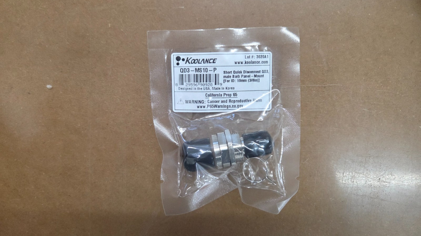 Koolance QD3-MS10-P Quick Disconnect No Spill Male Barb 10mm (3/8″)