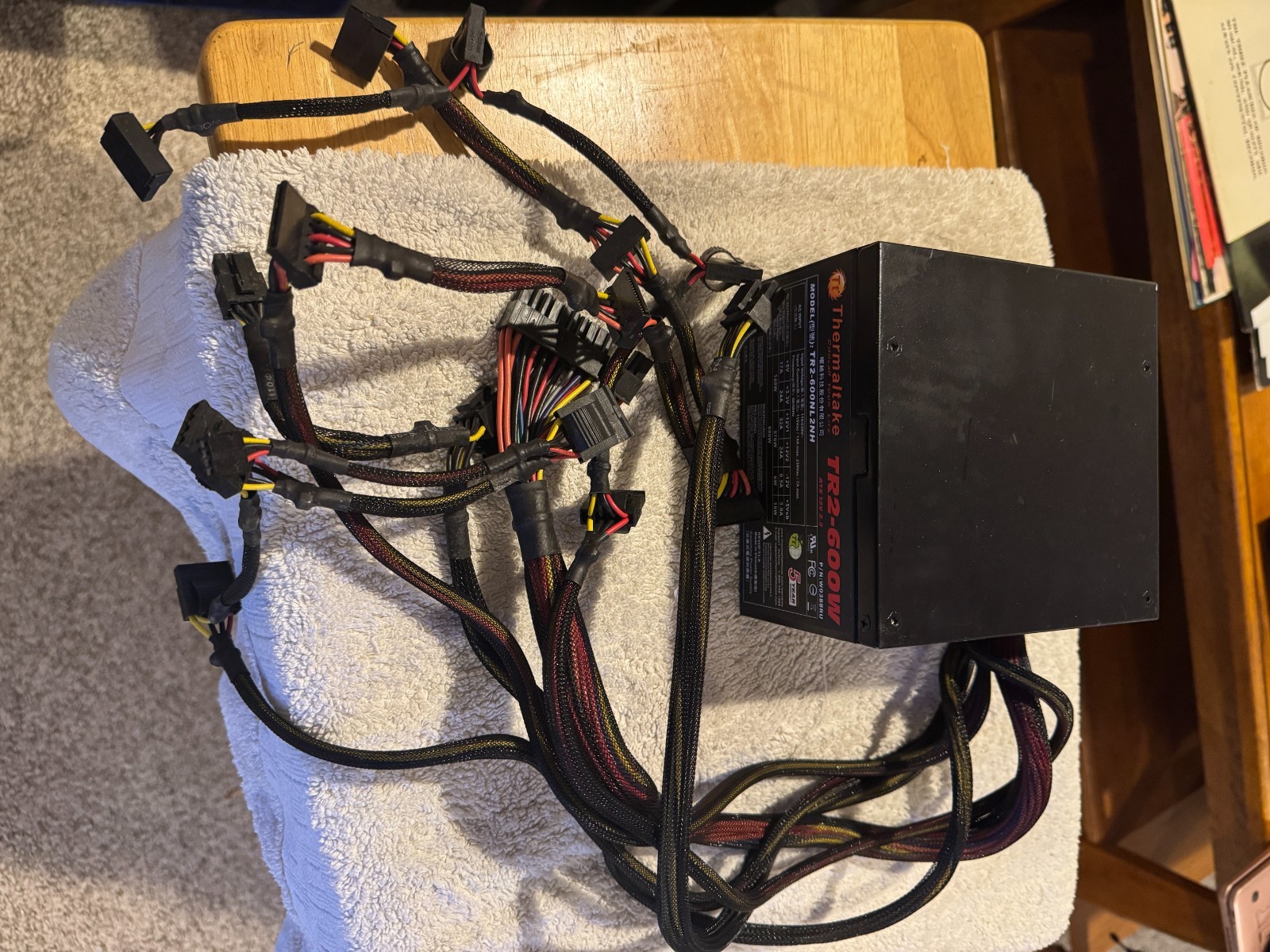 Thermaltake TR2-600NL2NH 600W ATX Power Supply – PARTS/REPAIR UNKNOWN WORKING