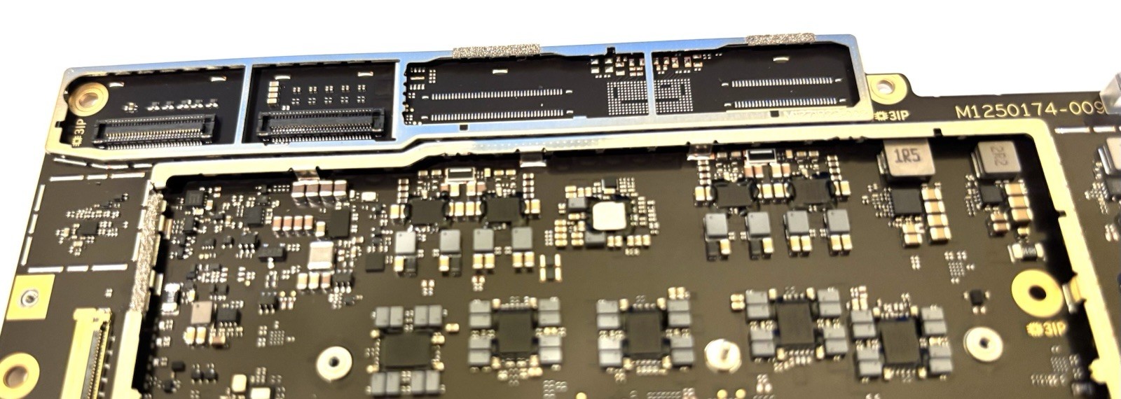 Surface Laptop 7 Copilot+ PC 13 in. Plus 16GB Motherboard Logic Board M1250174