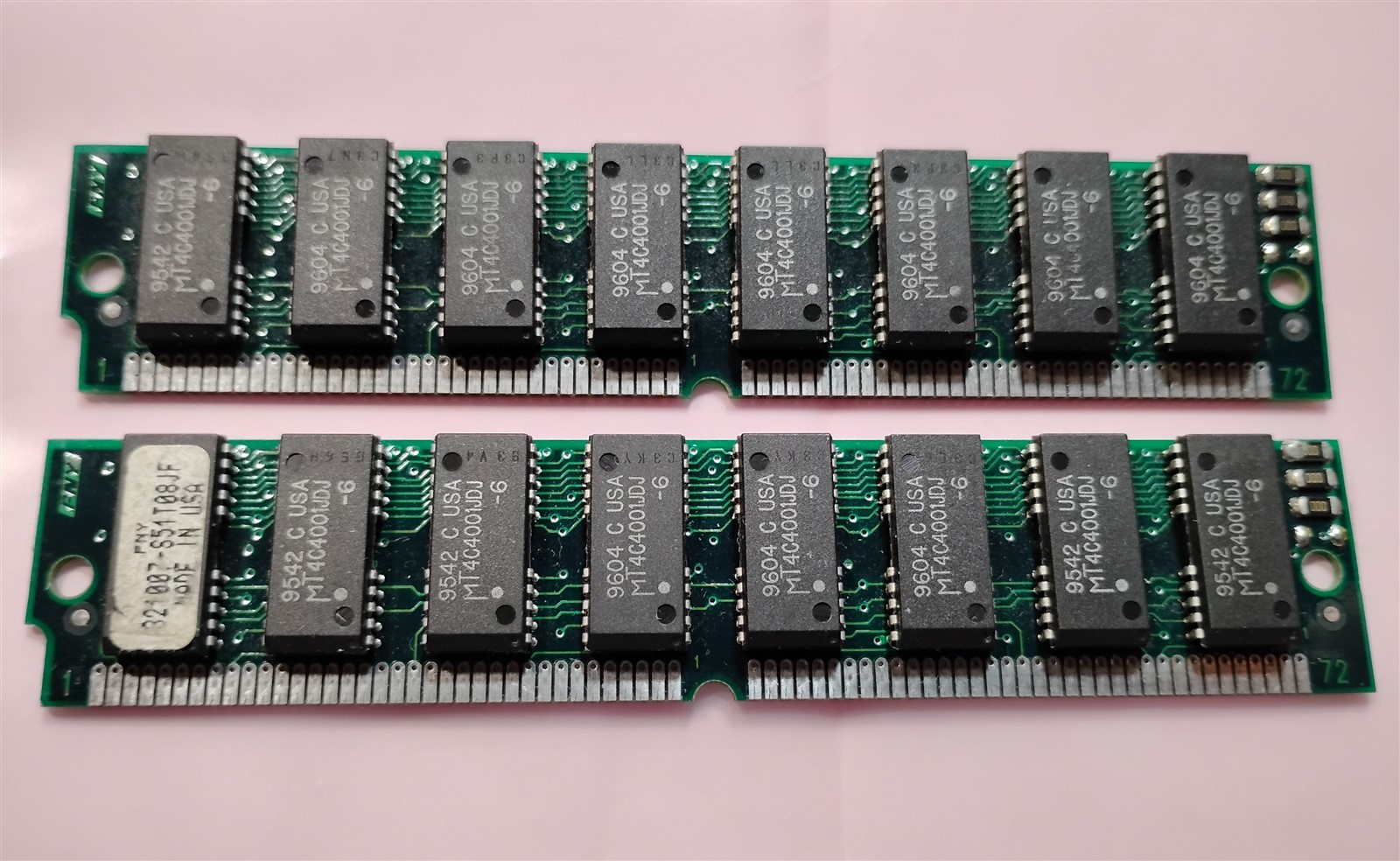 PNY 8MB Kit 2x4MB 72-pin SIMM RAM 60ns FPM Non-Parity 1Mx32 5V 321007-S51T08JF