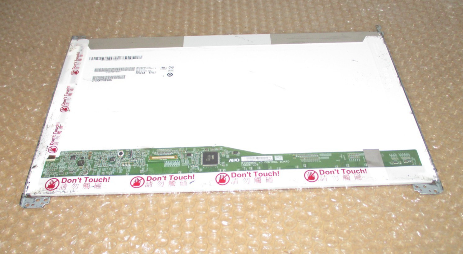AU Optronics 15.6″ LCD Laptop Screen B156RW01 V.1 w/40-pin
