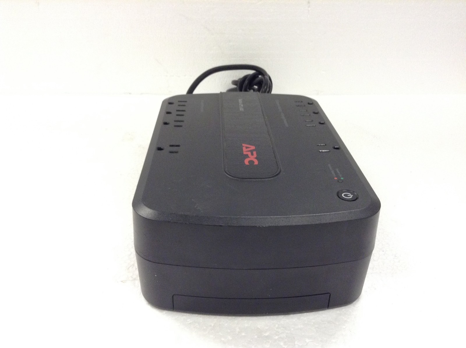 APC Back-UPS 600 BN600G 600VA 360W 8 Oulets Battery Backup No Battery FREE SHIP