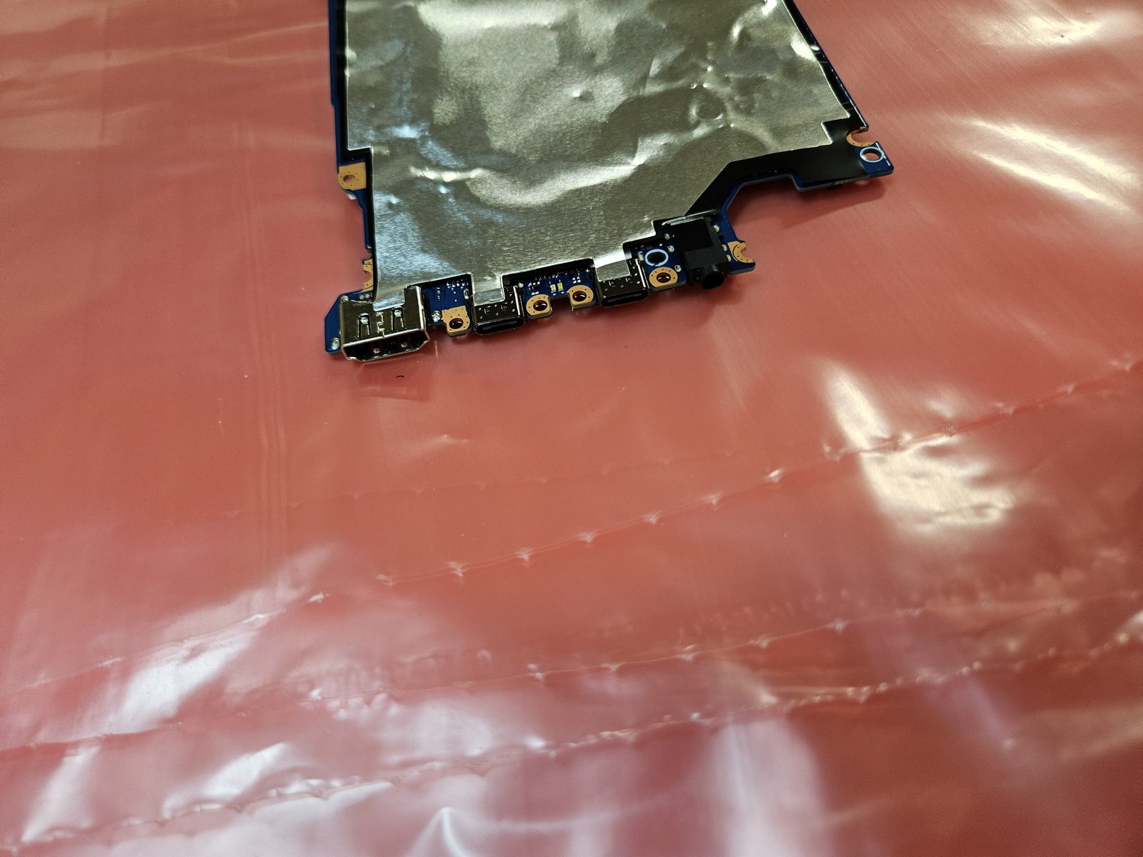 Lenovo Yoga 7 2-in-1 14AHP9 AMD Ryzen 7 8840HS 16GB Motherboard 5B21N60286