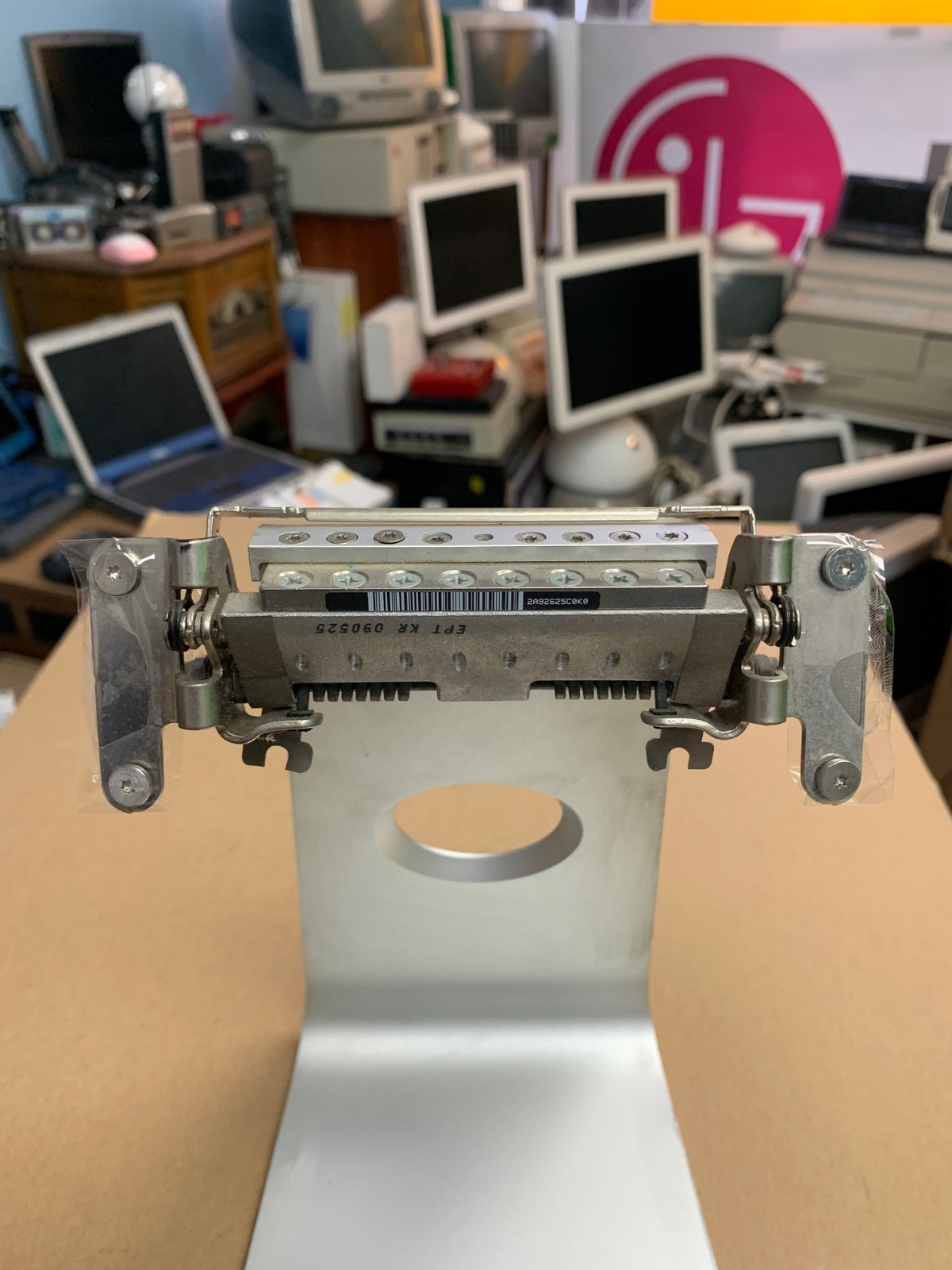✨OEM APPLE 922-8687 STAND for 24-inch LED Cinema Display A1267 MB382LL/A (Base)