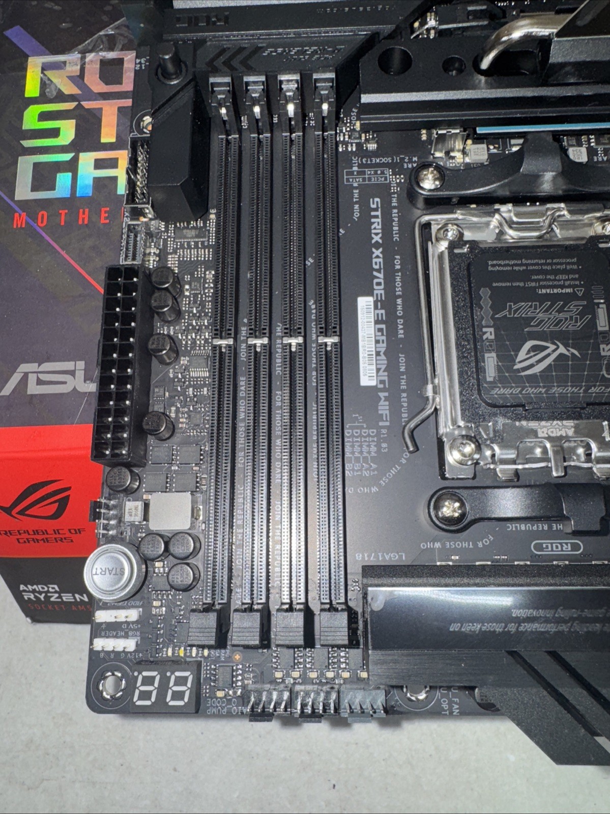 ASUS ROG STRIX X670E-E GAMING WIFI