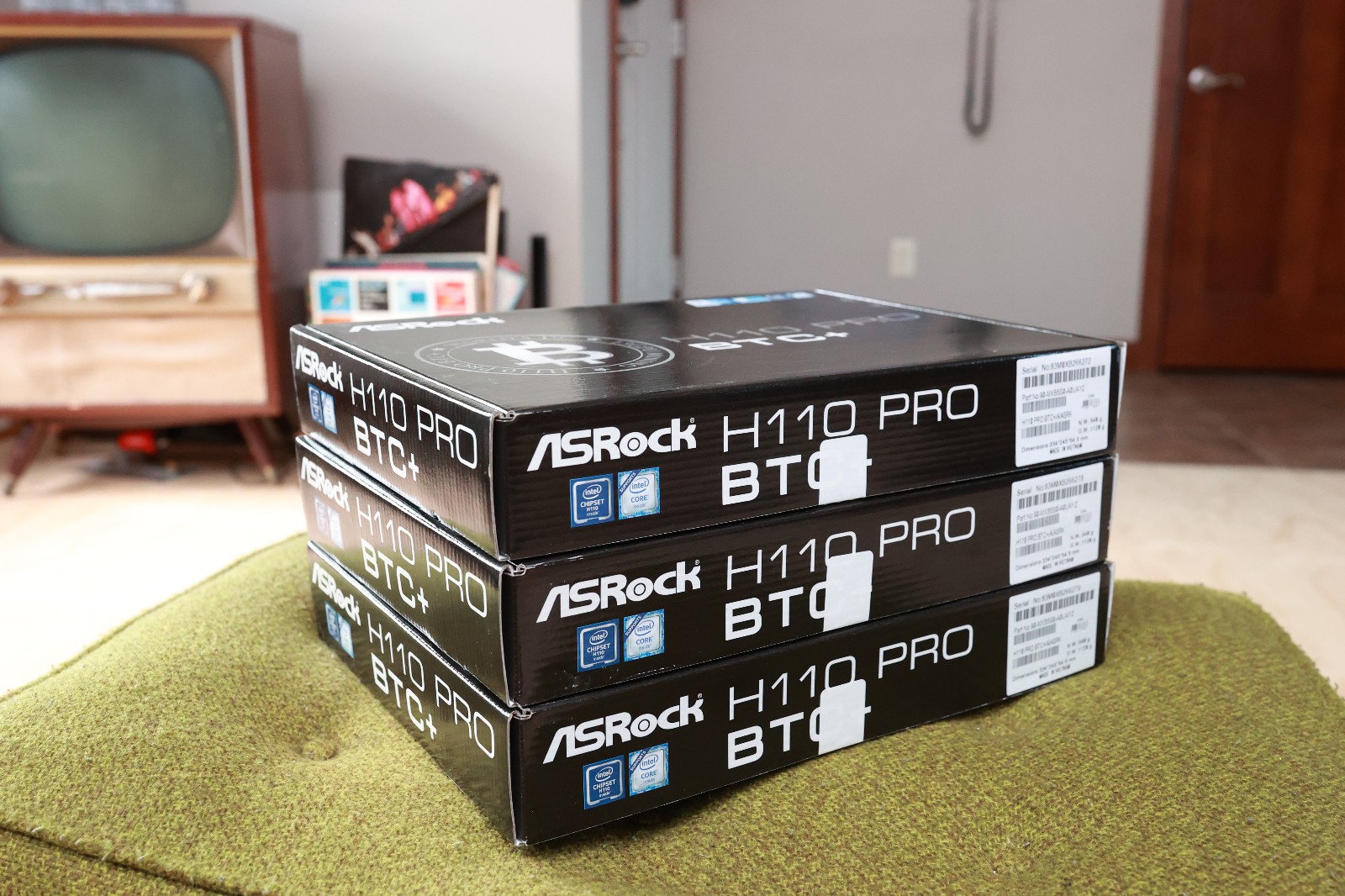 Asrock H110 PRO x13 PCI SLOT BTC+ Motherboard LGA1151 Factory Sealed NEW Vietnam
