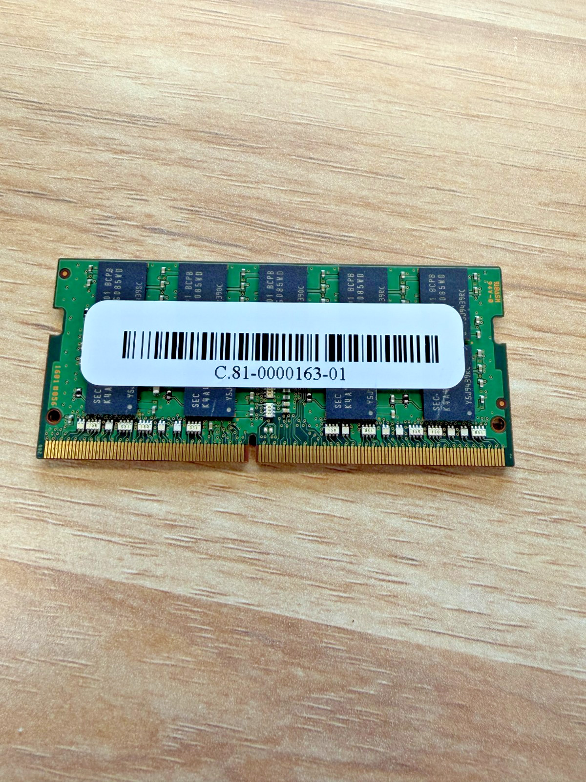 Lot of 16 D4-60CN412SV-15 VENTURA 8gb SO-DIMM 2133 PC4-17000