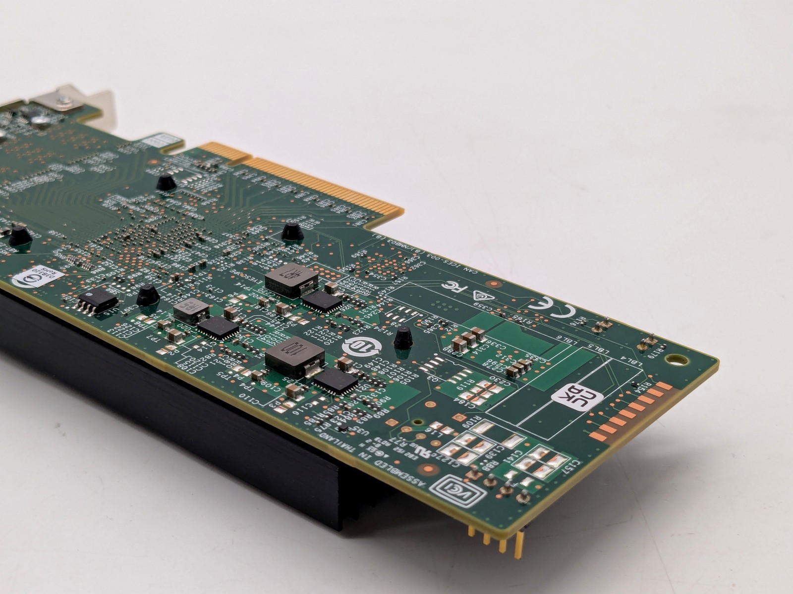 Broadcom Avago LSI 9305-16e 12Gbps SAS SATA HBA Controller IT Mode