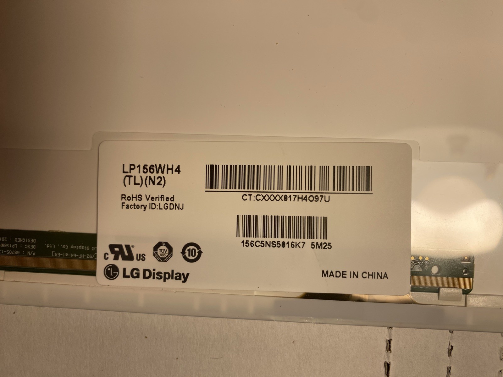 LG Display 15.6″ LCD Laptop Screen 1366×768 HD Glossy 40pin LP156WH4-TLN2