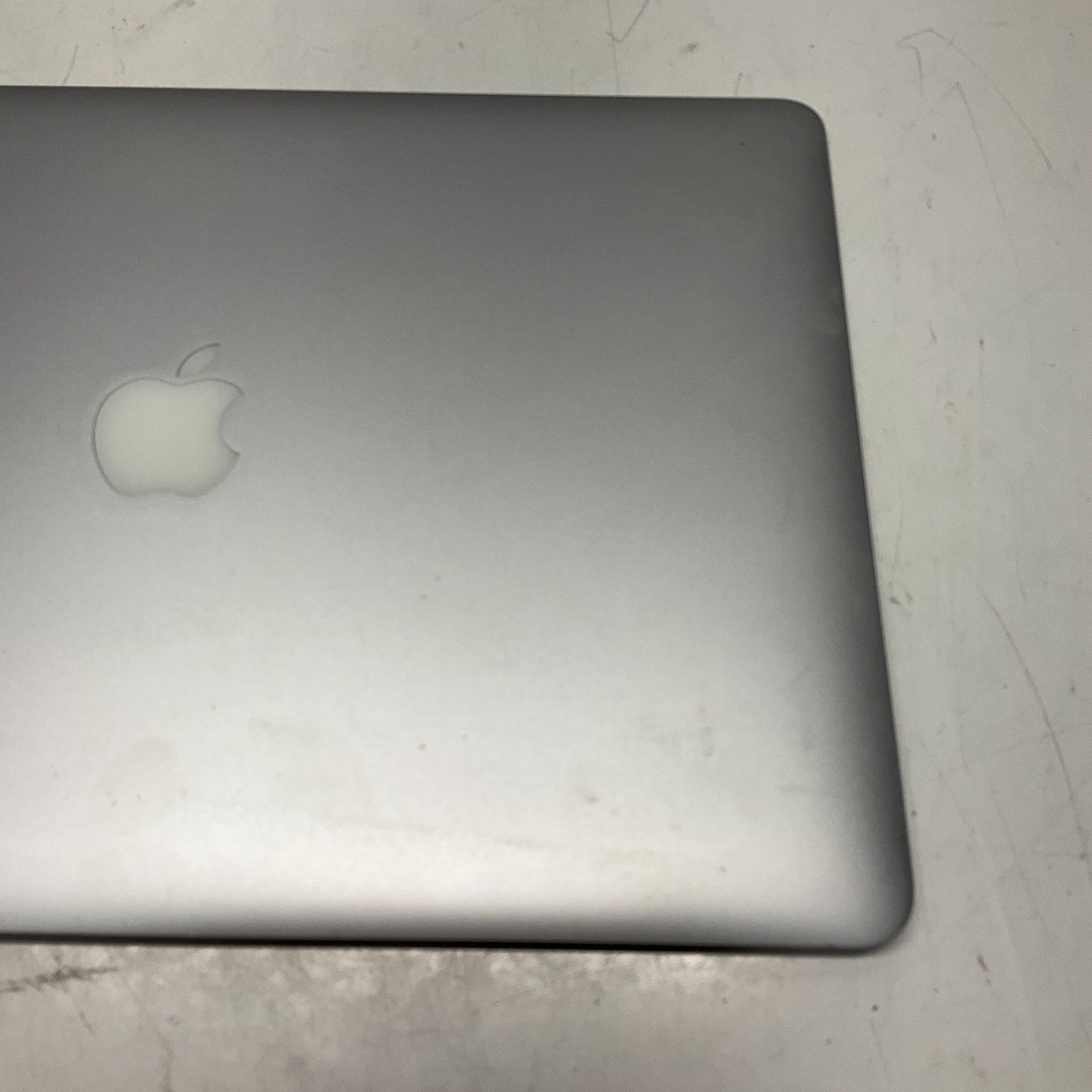 MacBook Pro 15″ A1398 Late 2013 ME293LL ME294LL LCD Screen Assembly 661-8310