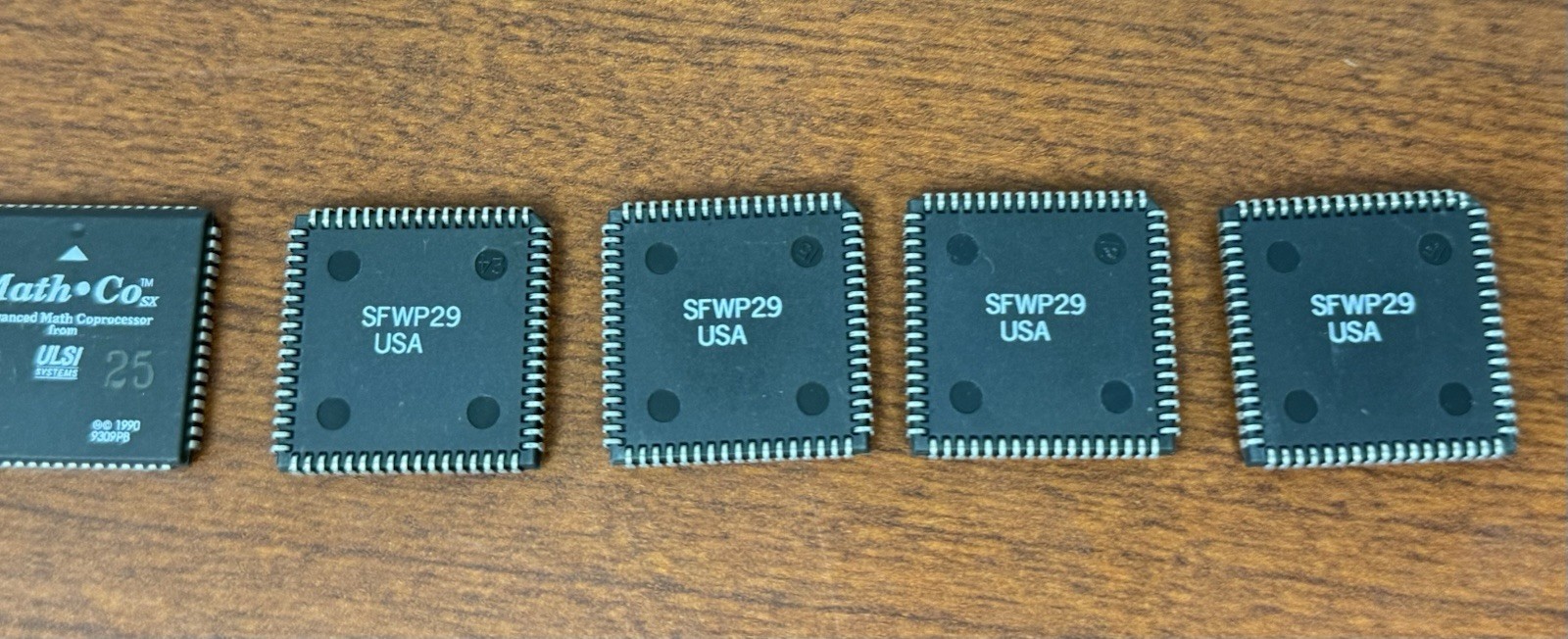 ULSI 80387sx FPU LCC FasMath Math CoProcessor 387SX 16-40 MHz USA Seller