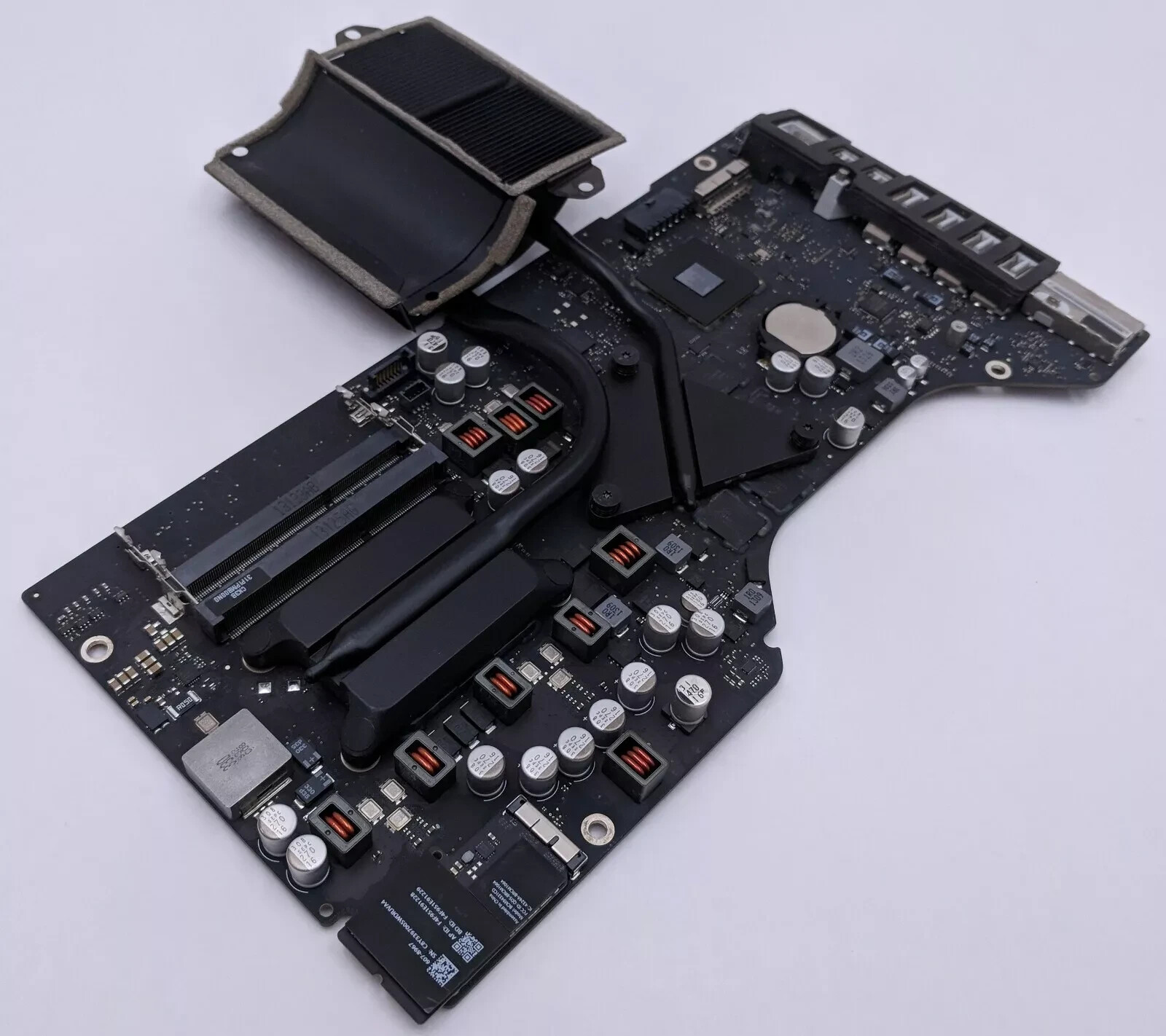 Apple iMac A1418 21.5″ Late 2012 Intel LGA 1155 DDR3 Motherboard 820-3302-A