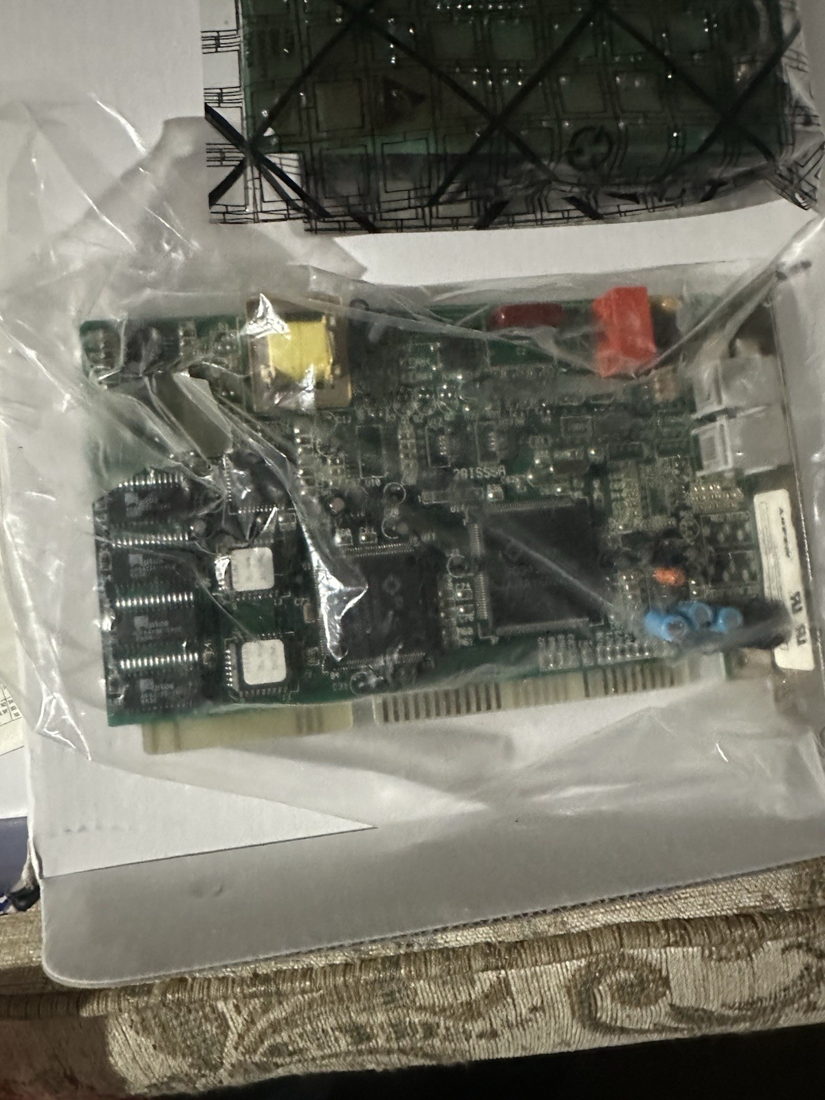 Shuttle Spacewalker HOT-589/571 Socket 7 AT Intel CPU PnP ISA PCI EDO DRAM