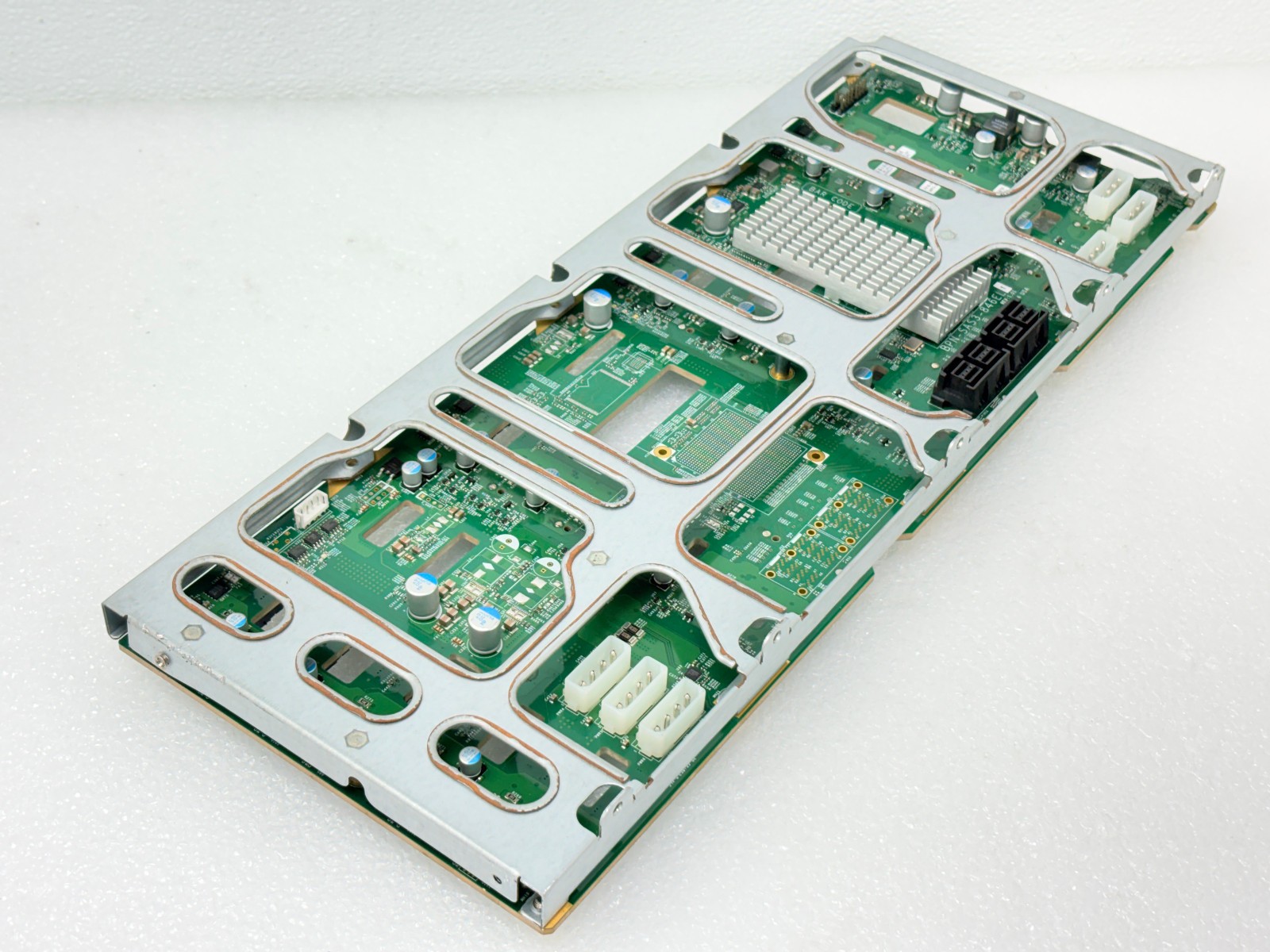 Supermicro BPN-SAS3-846EL1 4U 24-Bay 12Gbps SAS3/SATA3 Single Expander Backplane
