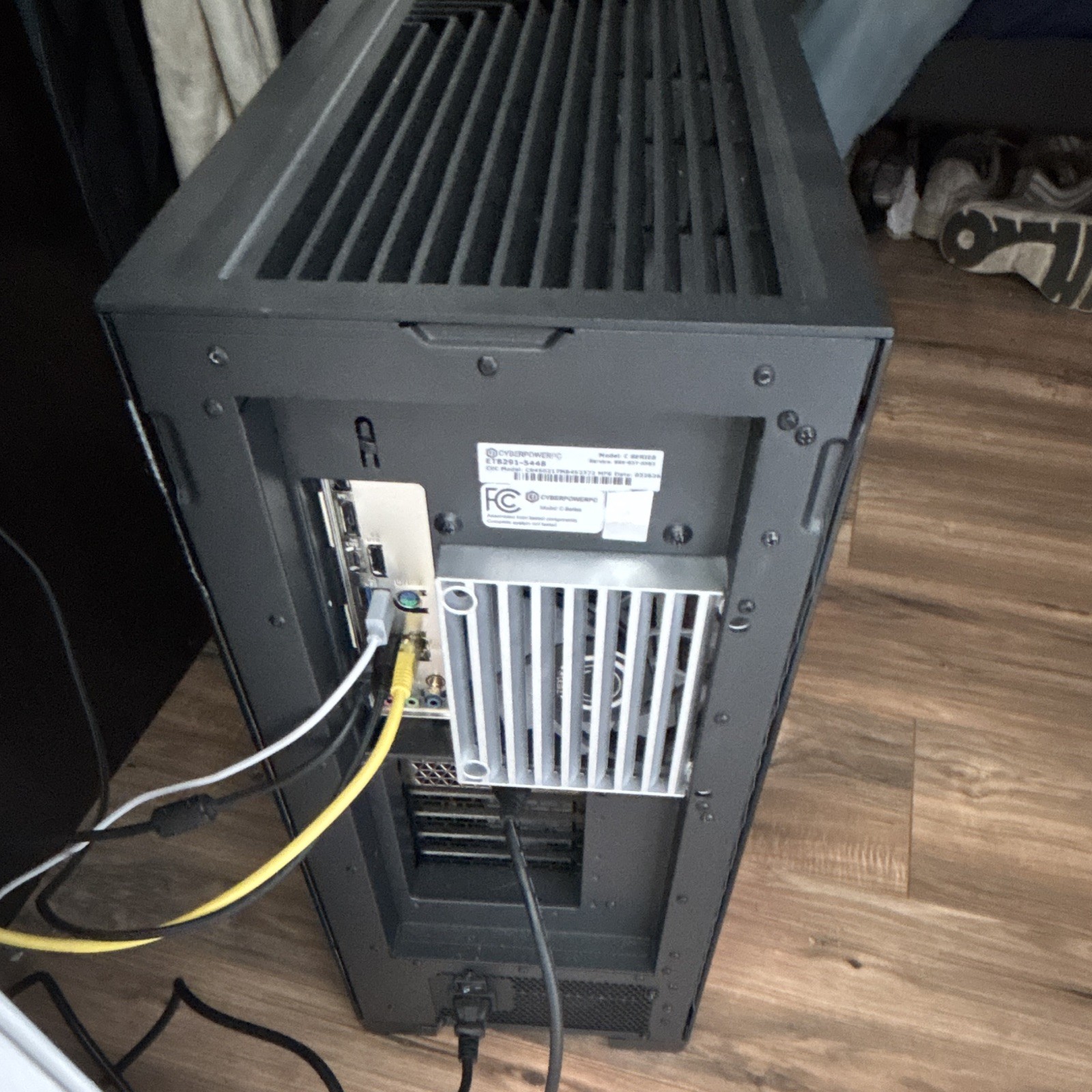 Corsair iCUE 465X RGB Black Tempered Glass ATX Mid Tower Case USB/Audio