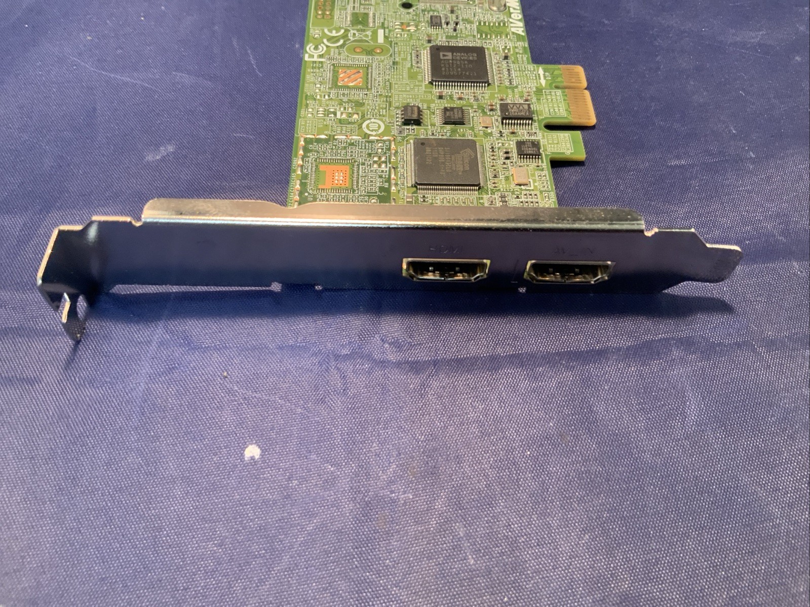 AVerMedia AVerTV CaptureHD H727 Ver D PCIe x1 HDMI Low Profile Capture Card PC2