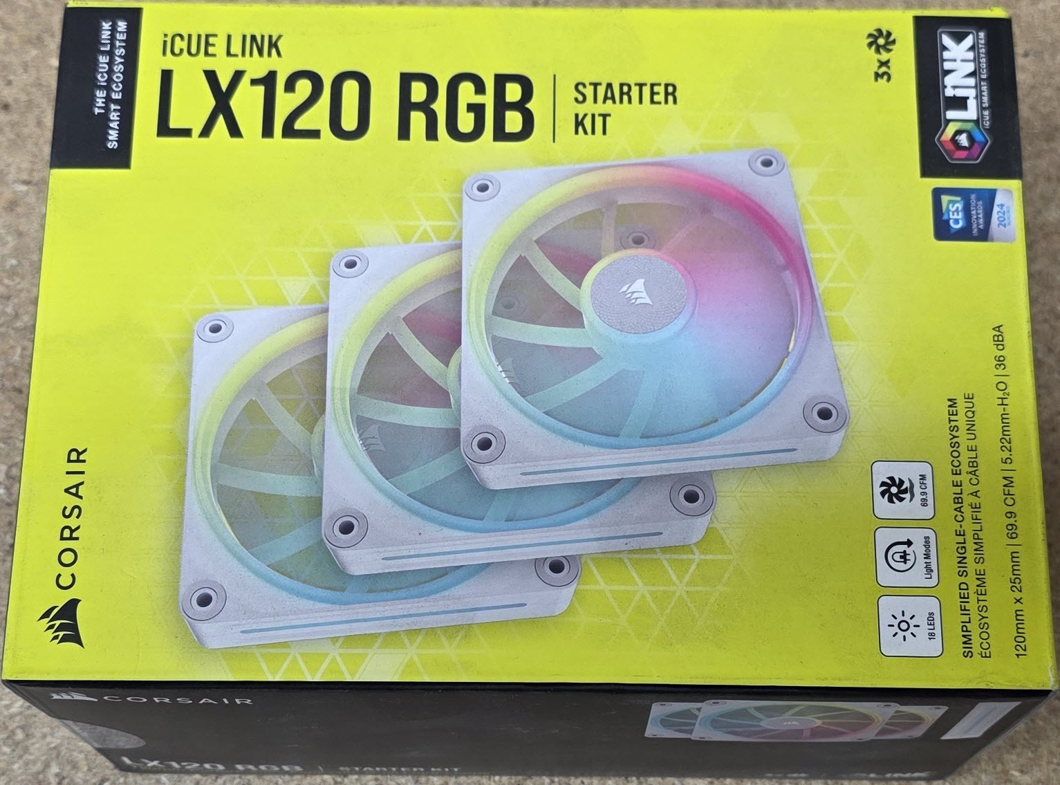 CORSAIR iCUE LINK LX120 RGB Triple 120mm PWM Fan Starter Kit WHITE CO-9051030-WW