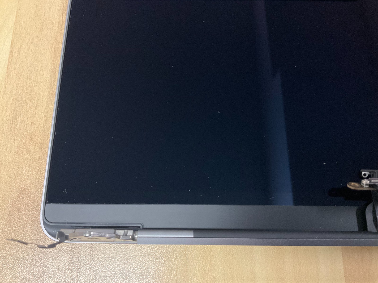 Apple MacBook Pro 16in A2141 Replacement LCD Screen Assembly Gray Grade C