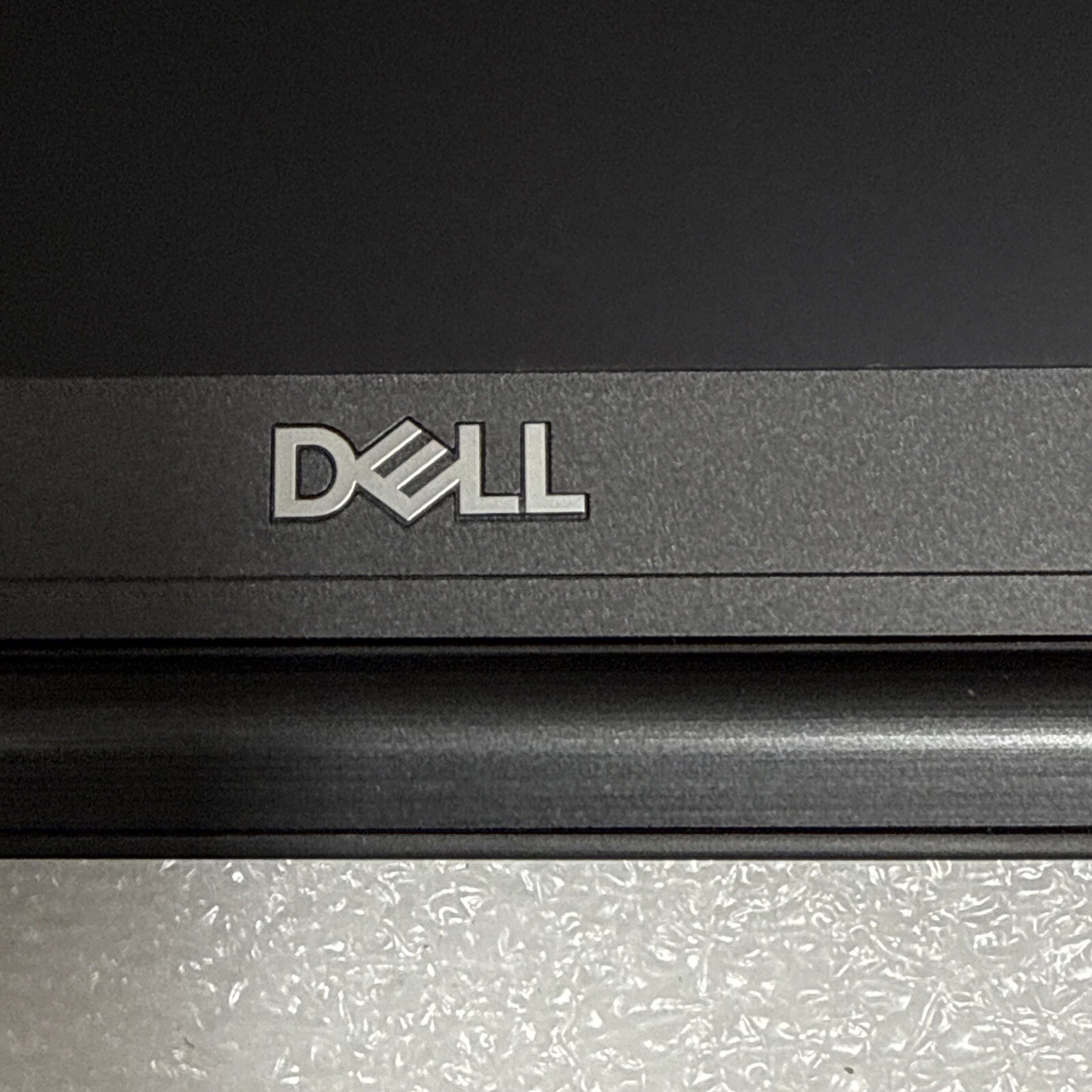 DELL LATITUDE 7400 14″ Non Touch LCD SCREEN Y7N37 RFF6F GDYF8 0GDYF8 MTJ3