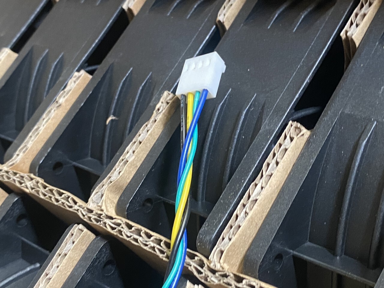 120MM Super High Airflow 275 CFM 5200 RPM 4Wire PWM Fan DC 12V (120X120X38 MM)